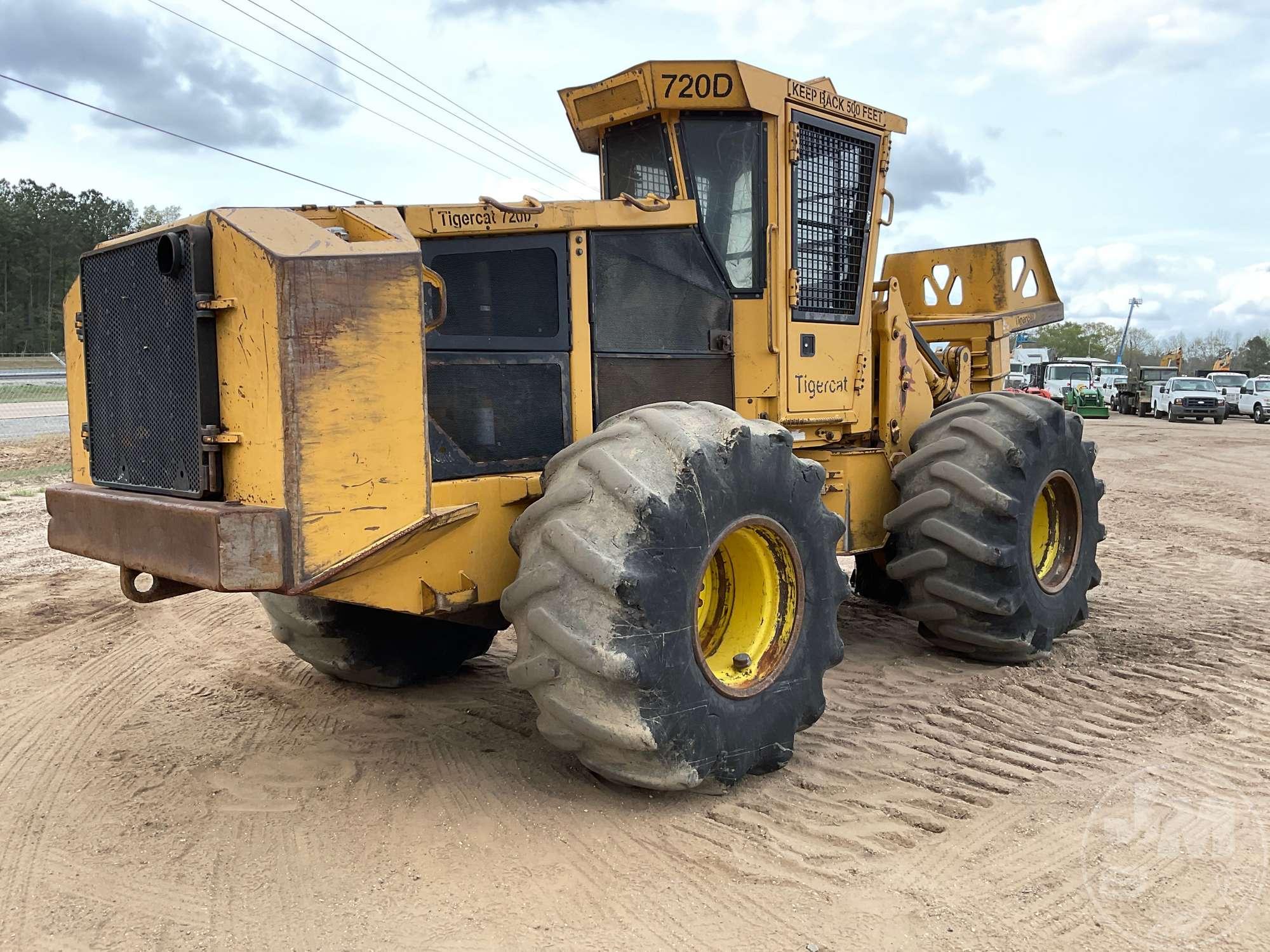 2005 TIGERCAT 720 D SN: 7204093 FELLER BUNCHER