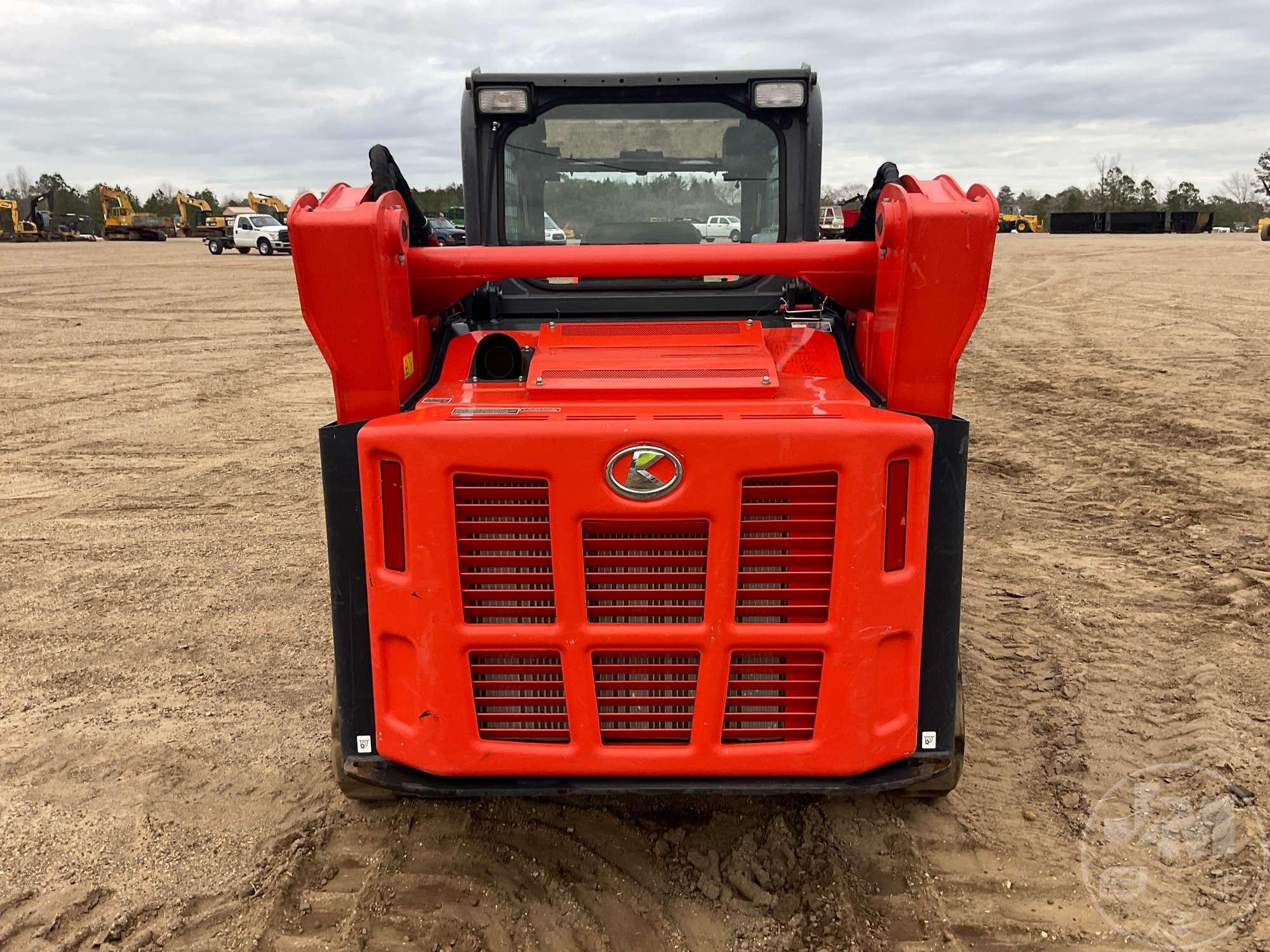 2020 KUBOTA MODEL SVL75-2HFWC MULTI TERRAIN LOADER SN: KBCZ052CVL1A47619 CAB