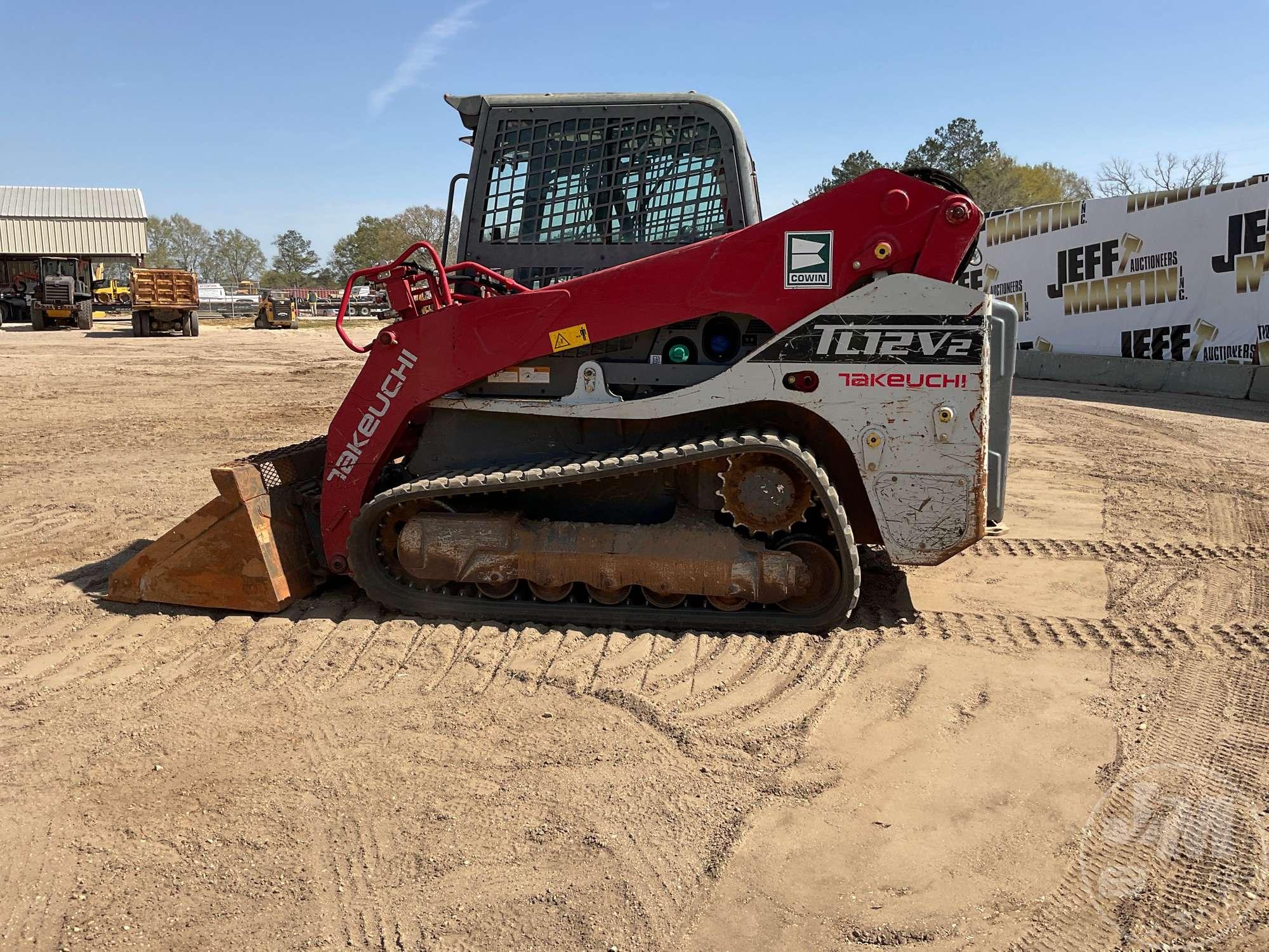 2019 TAKEUCHI MODEL TL12V2 MULTI TERRAIN LOADER SN: 412002437 CAB