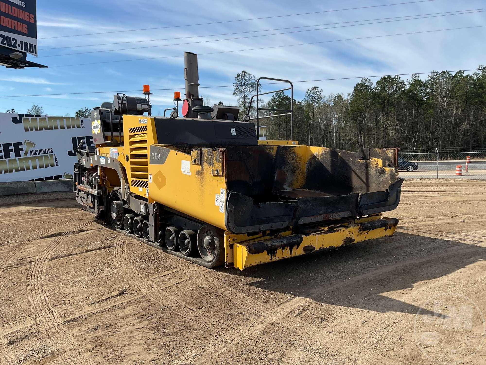 2012 VOLVO PF6110 RUBBER TIRE PAVER  SN: VCEP6110E00200907