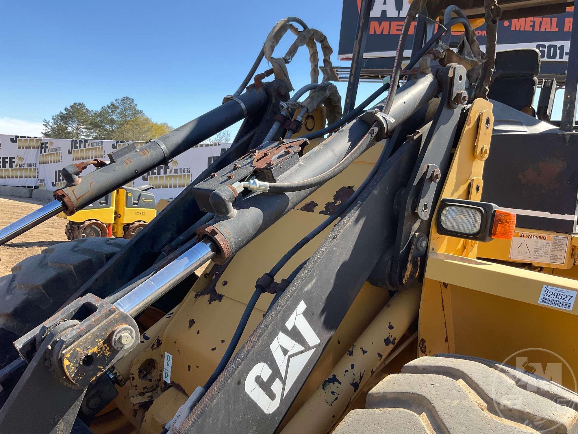 1996 CATERPILLAR IT14G WHEEL LOADER SN: 8ZM00158