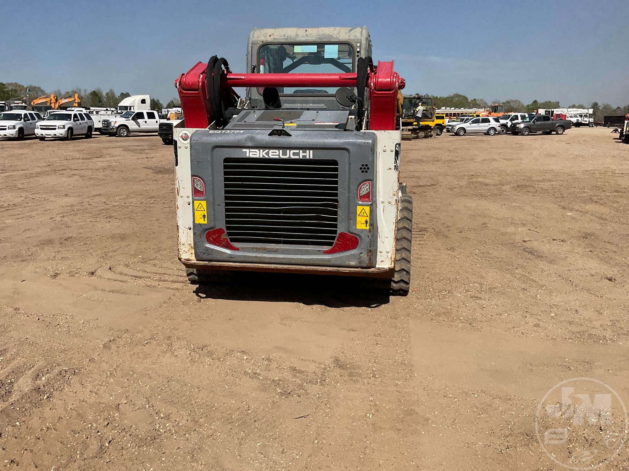 2019 TAKEUCHI MODEL TL12V2 MULTI TERRAIN LOADER SN: 412002437 CAB