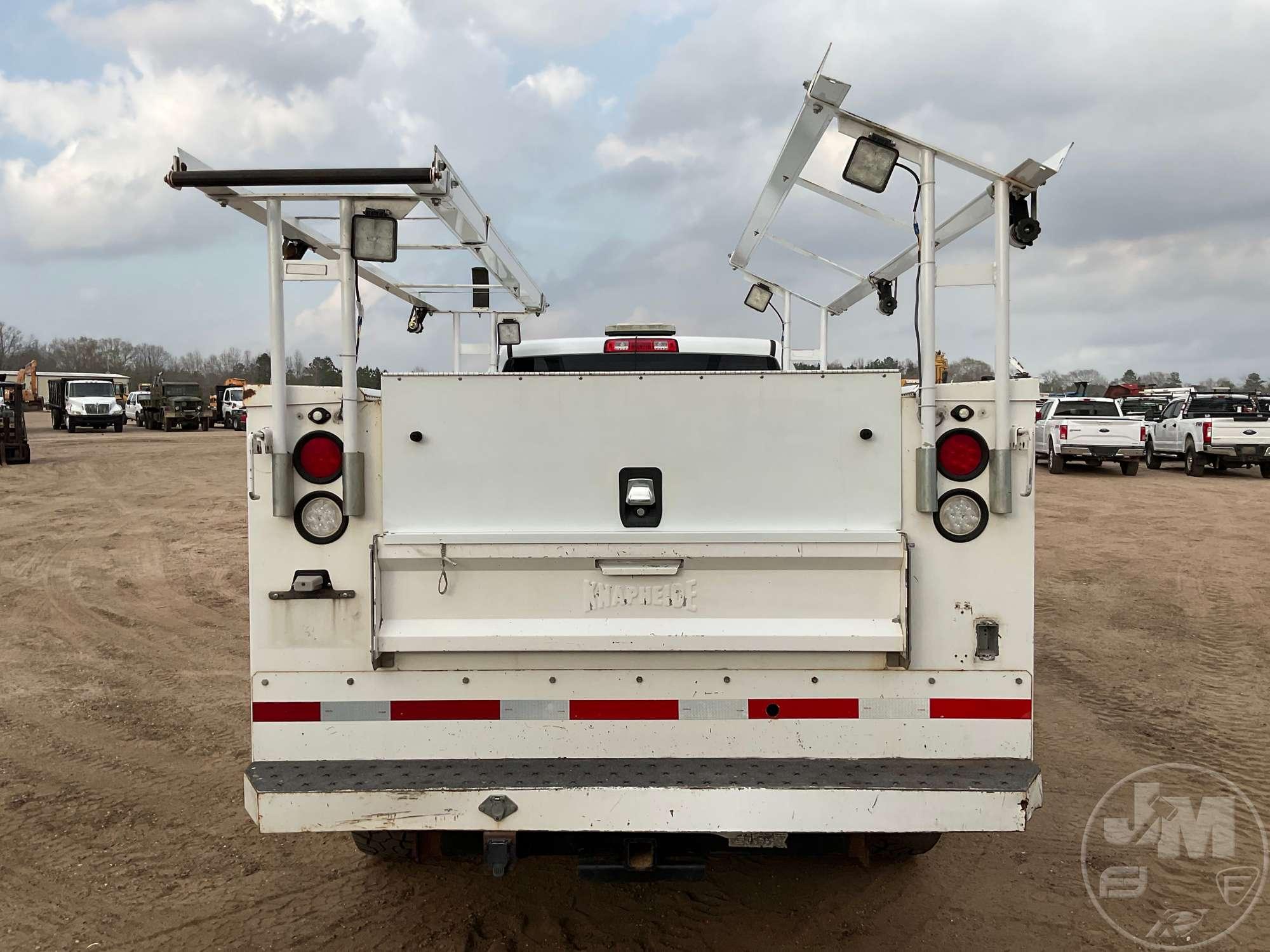 2014 RAM 3500 S/A UTILITY TRUCK VIN: 3C63R3GL0EG224352