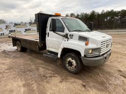 2006 CHEVROLET C4500 SINGLE AXLE REGULAR CAB FLATBED TRUCK VIN: 1GBE4C1236F402889