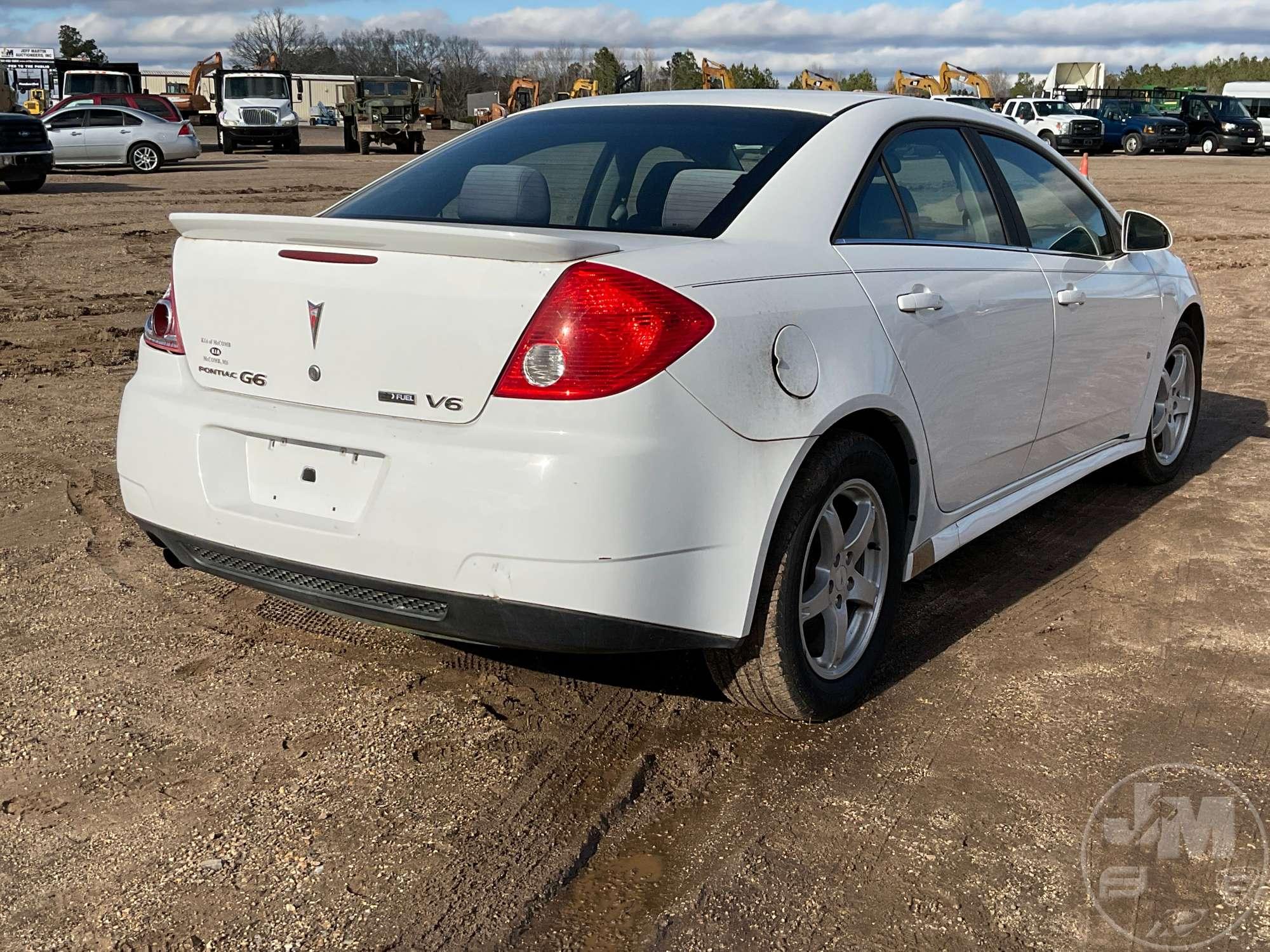 2009 PONTIAC G6 VIN: 1G2ZJ57K394245362 2WD