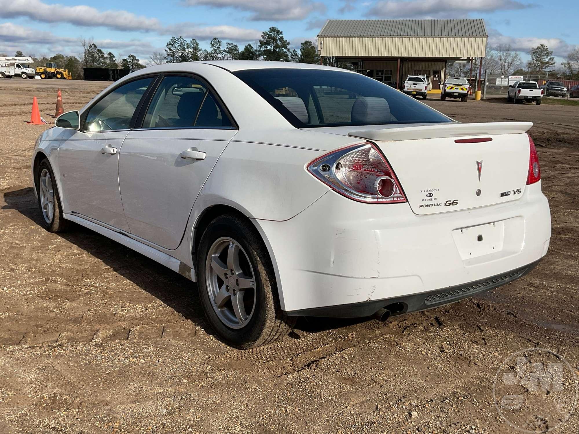 2009 PONTIAC G6 VIN: 1G2ZJ57K394245362 2WD