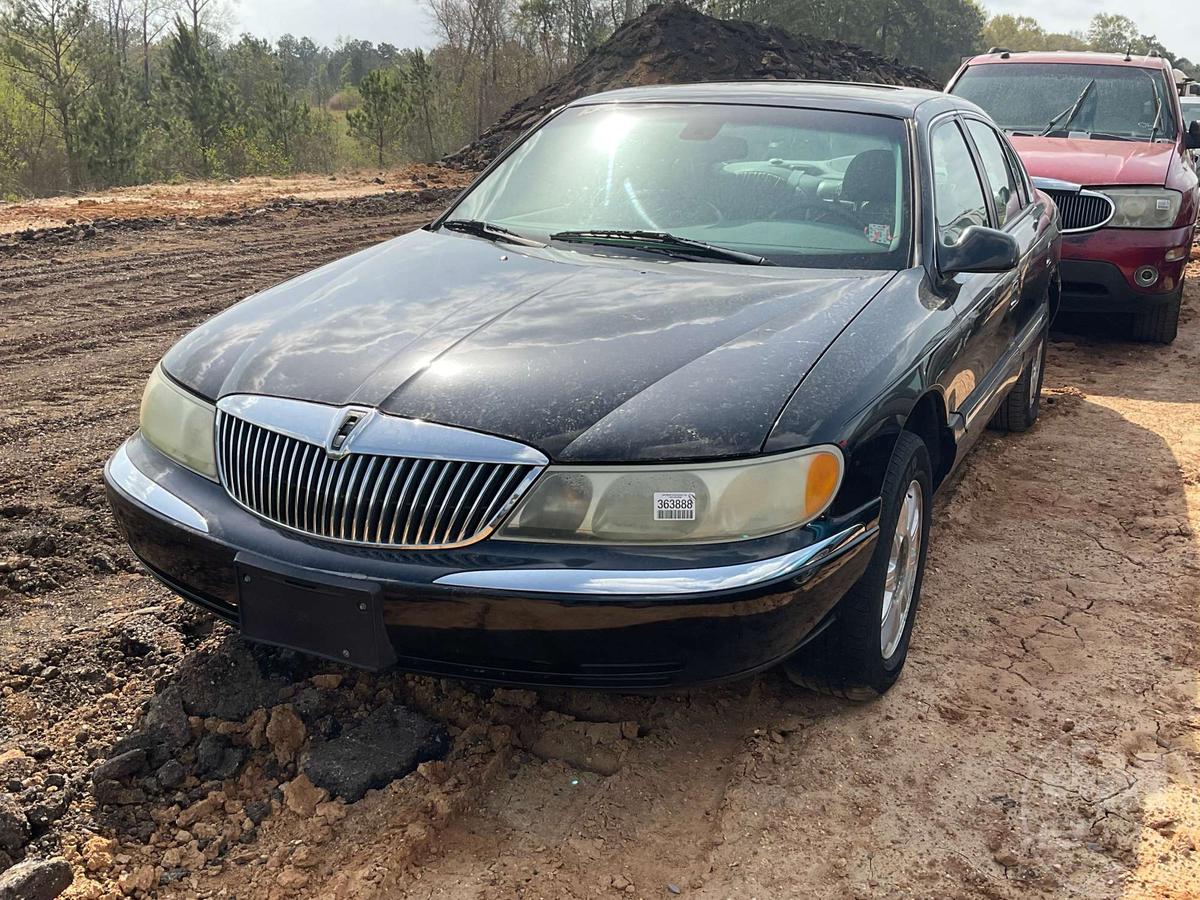 2002 LINCOLN CONTINENTAL VIN: 1LNHM97V32Y659686