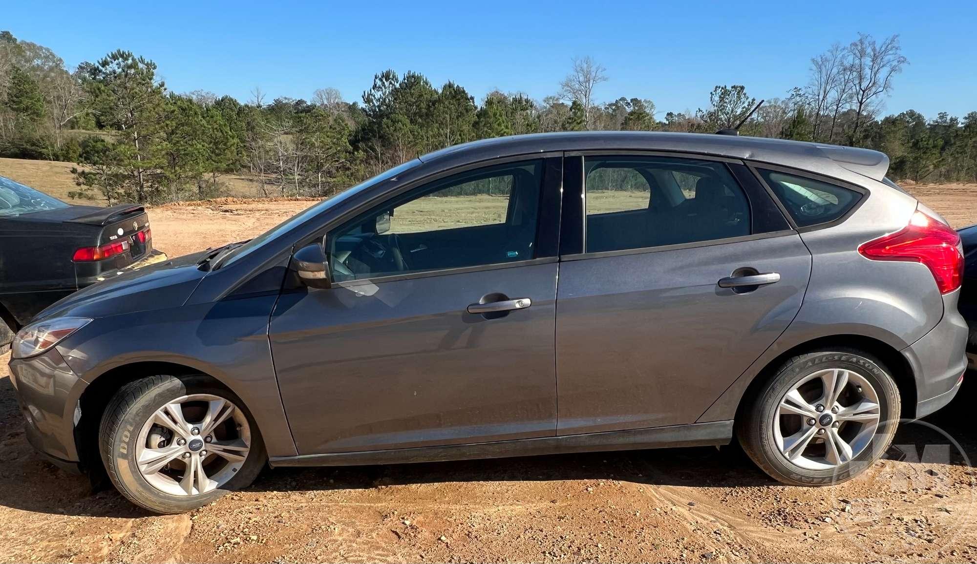 2014 FORD FOCUS SE VIN: 1FADP3K23EL295460 SEDAN