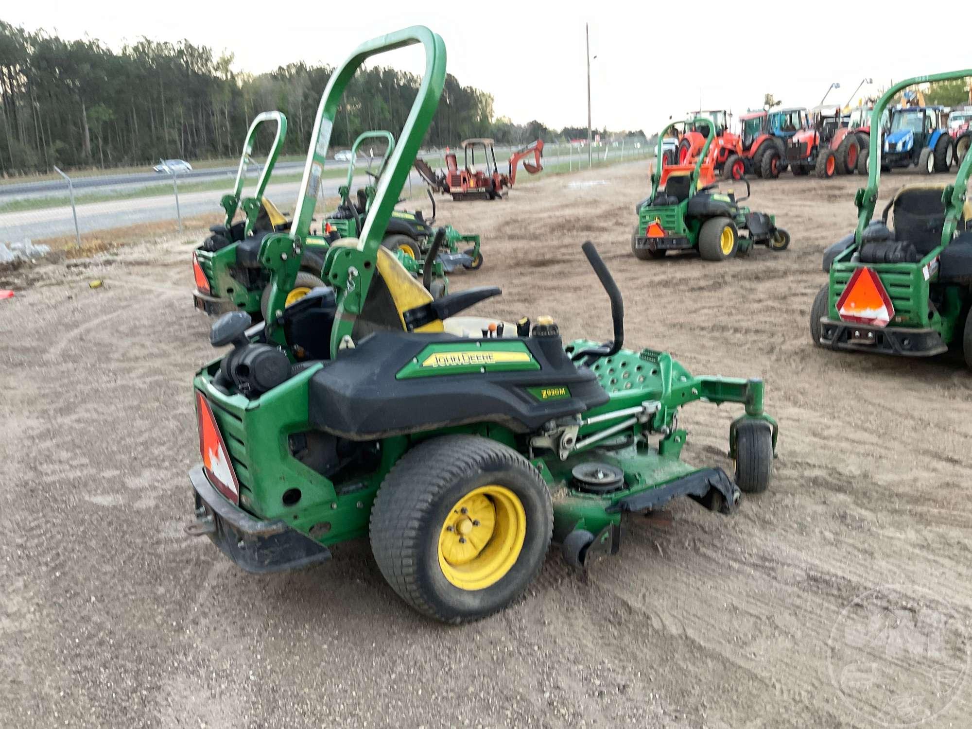 2013 JOHN DEERE Z920M ZERO TURN SN: 1TC920MCCDT011930