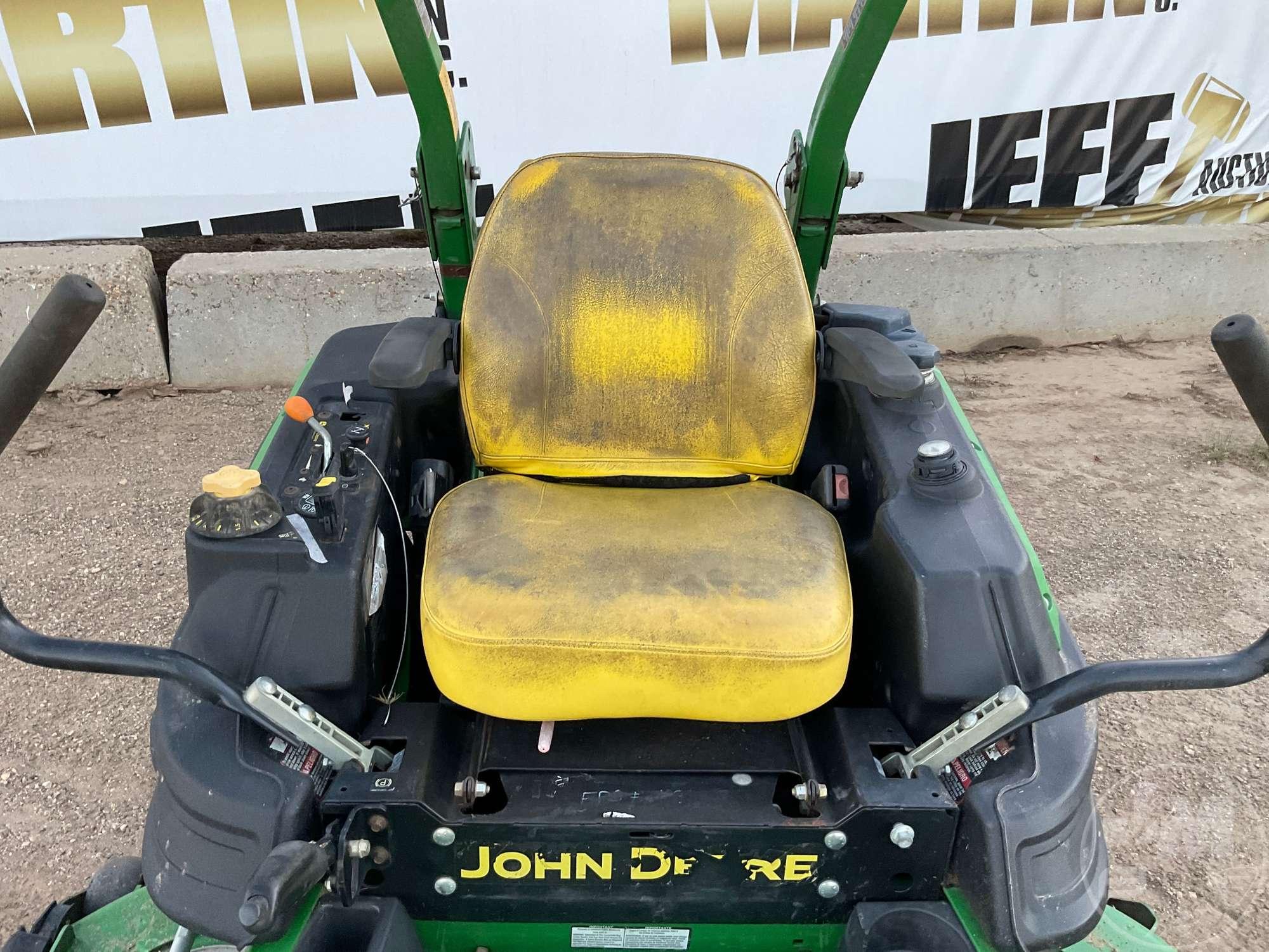 2013 JOHN DEERE Z920M ZERO TURN SN: 1TC920MCCDT011930