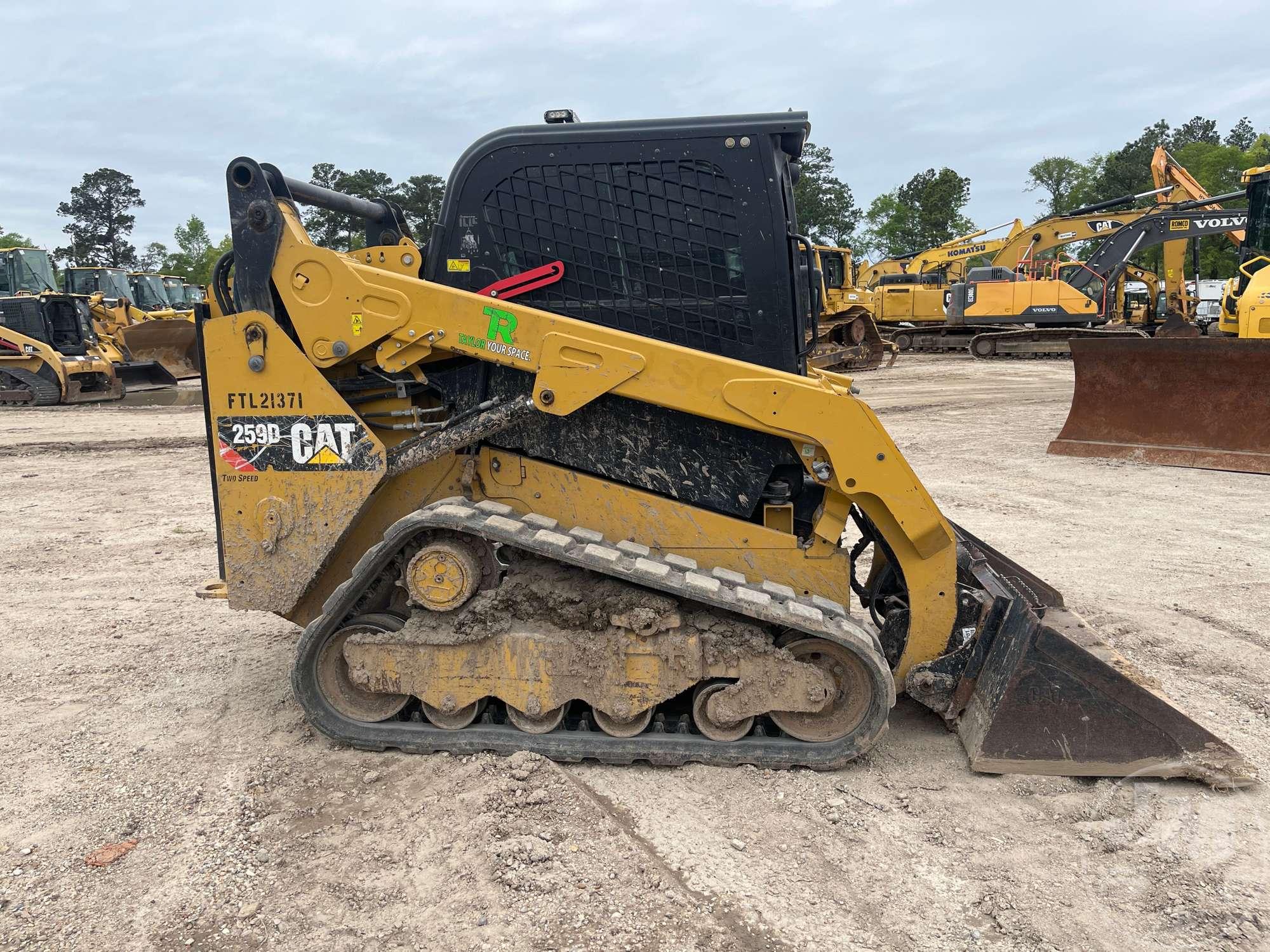 2019 CATERPILLAR MODEL 259D MULTI TERRAIN LOADER SN: 0FTL21371