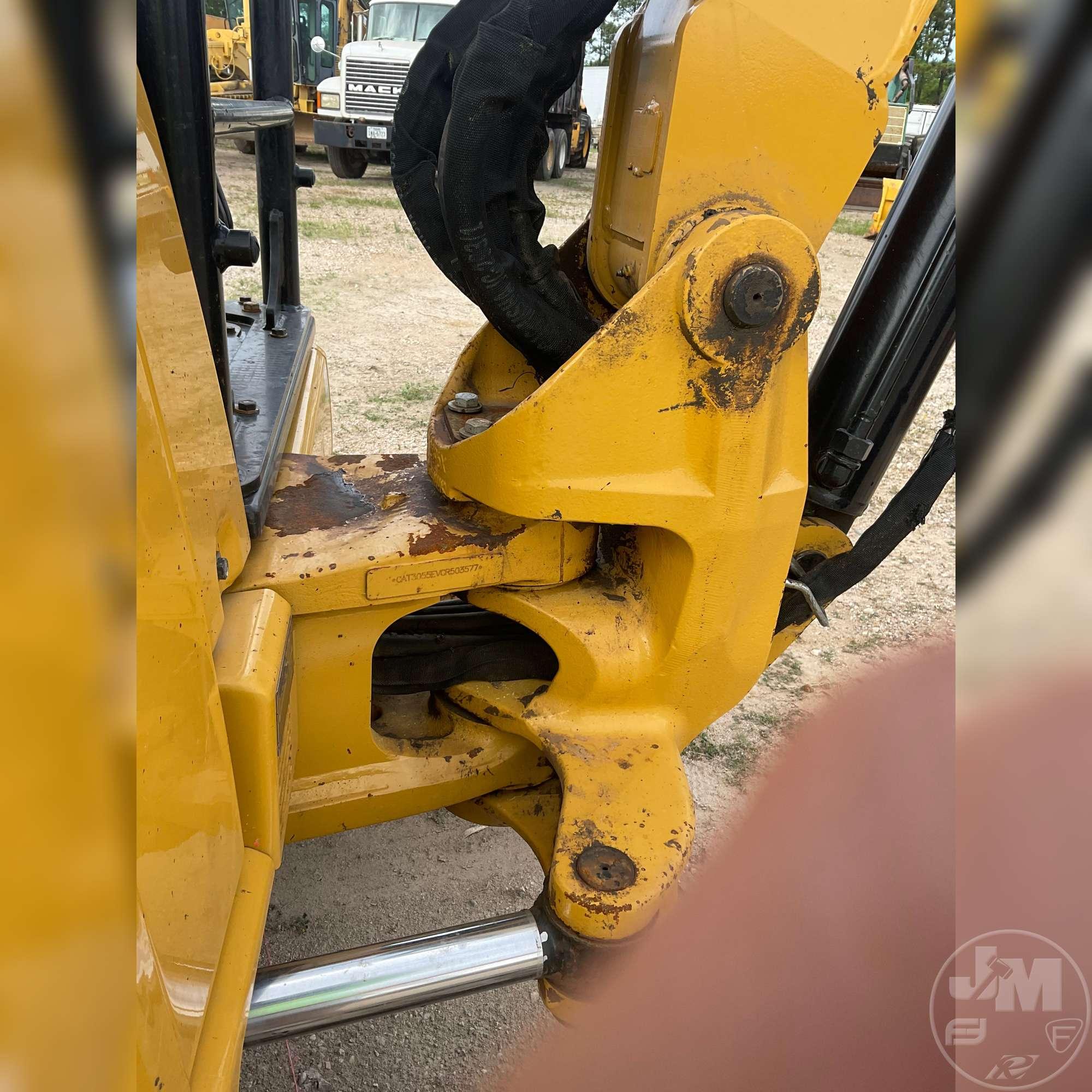 2017 CATERPILLAR 305.5E2CR MINI EXCAVATOR SN: CAT3055EVCR503577