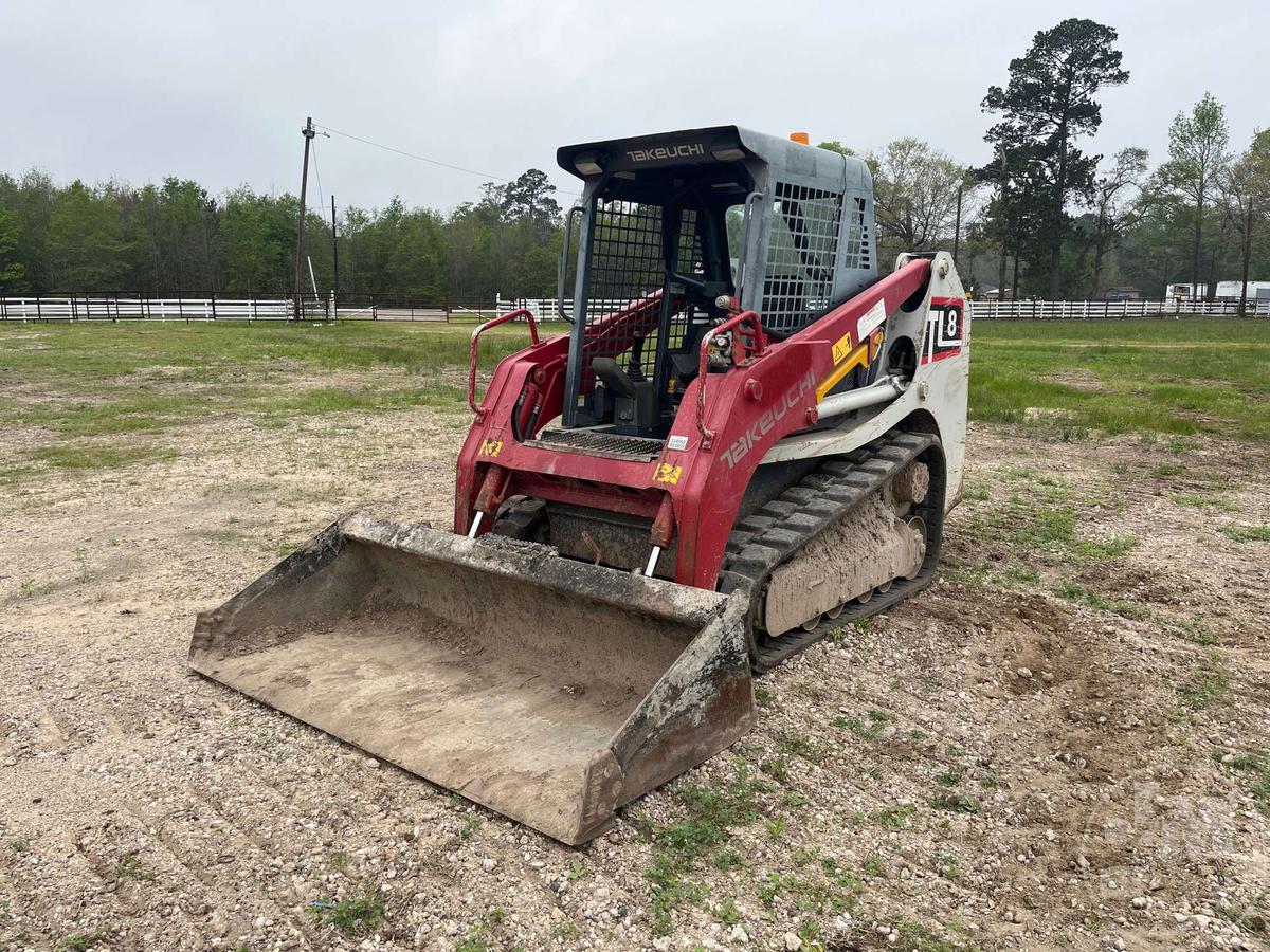 2017 TAKEUCHI MODEL TL8 MULTI TERRAIN LOADER SN: 200805175