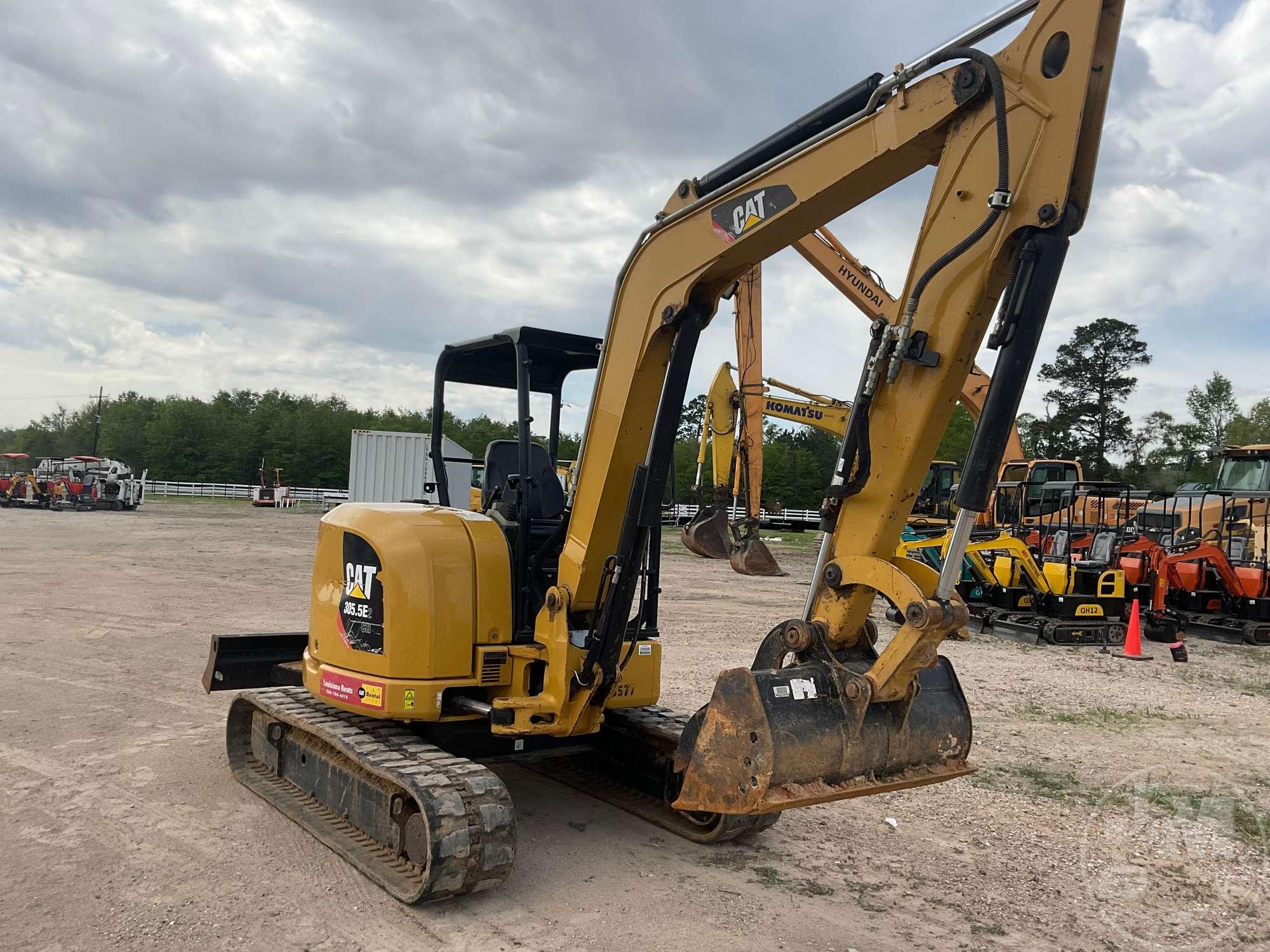 2017 CATERPILLAR 305.5E2CR MINI EXCAVATOR SN: CAT3055EVCR503577