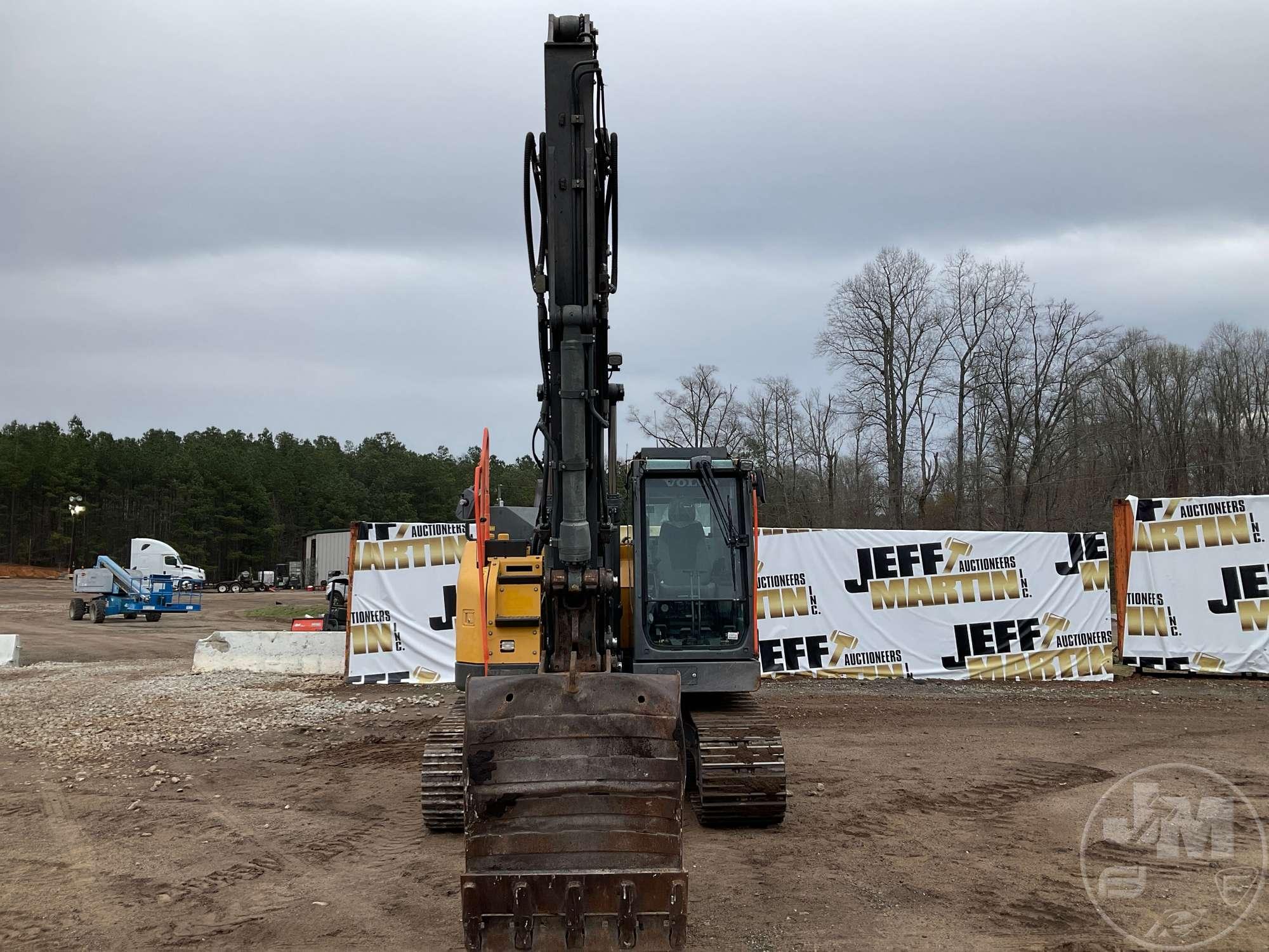 2016 VOLVO ECR145EL HYDRAULIC EXCAVATOR SN: VCECR145J00310439