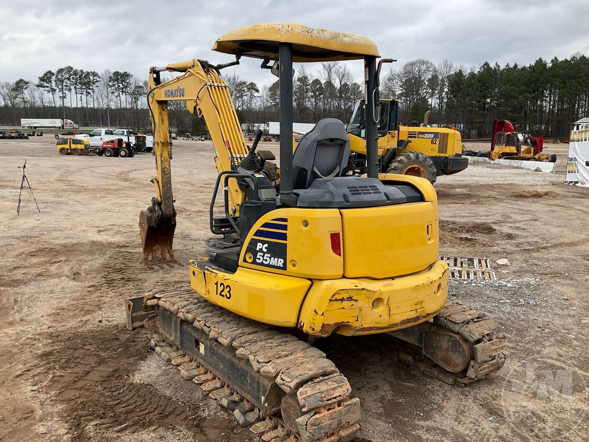 2016 KOMATSU PC55MR-5 MINI EXCAVATOR SN: KMTPC259EGE020313