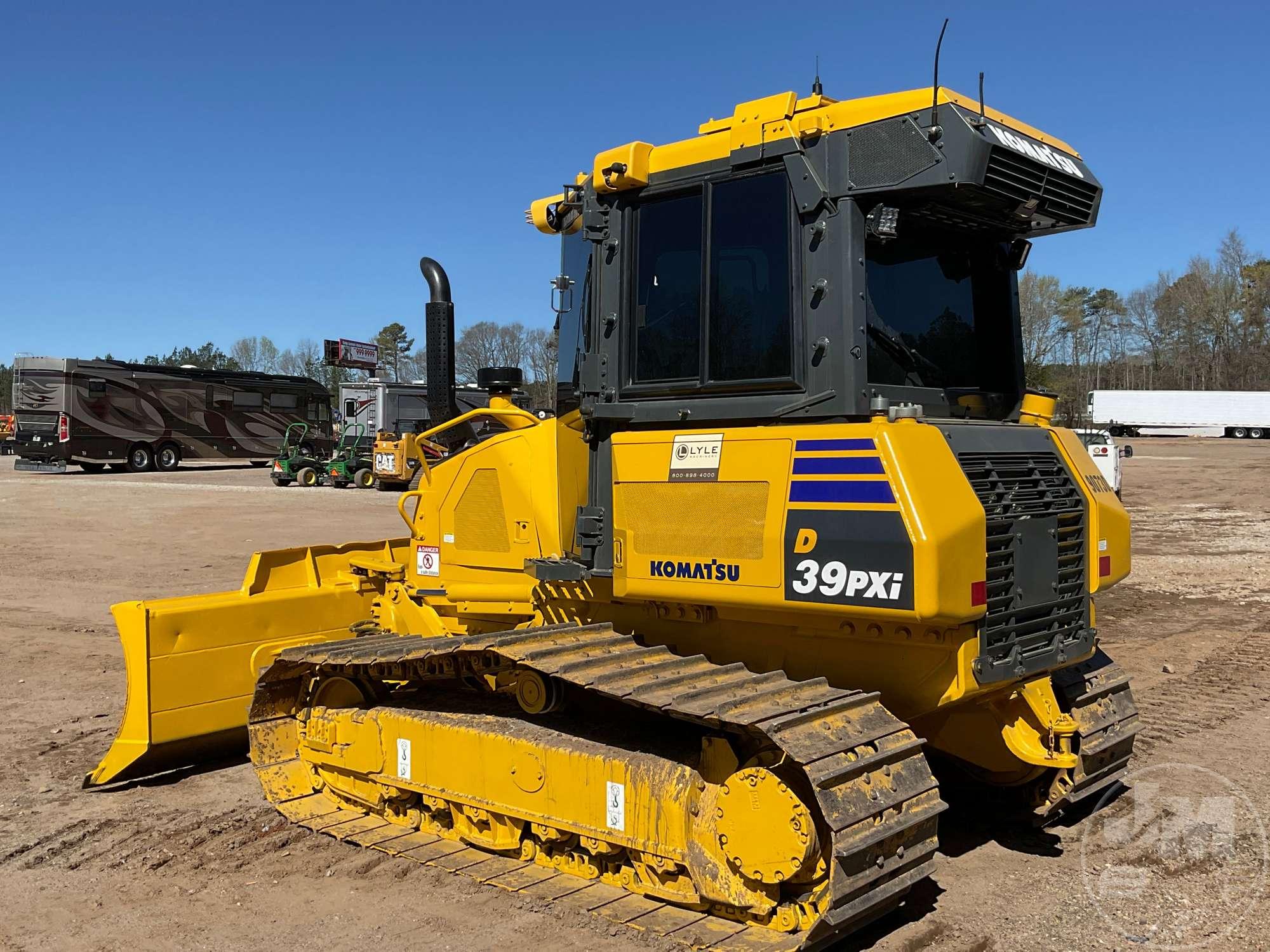 2015 KOMATSU D39PXI-23 SN: 90730 CRAWLER TRACTOR CAB