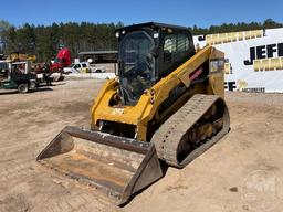 2014 CATERPILLAR MODEL 279D MULTI TERRAIN LOADER SN: GTL00723