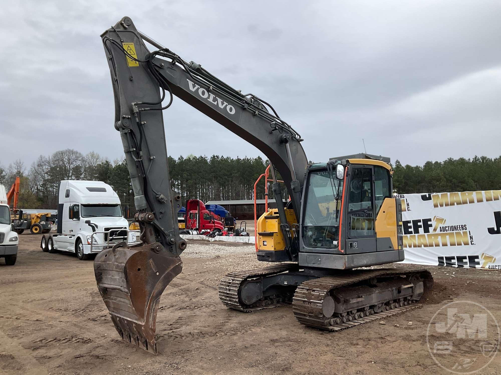 2016 VOLVO ECR145EL HYDRAULIC EXCAVATOR SN: VCECR145J00310439