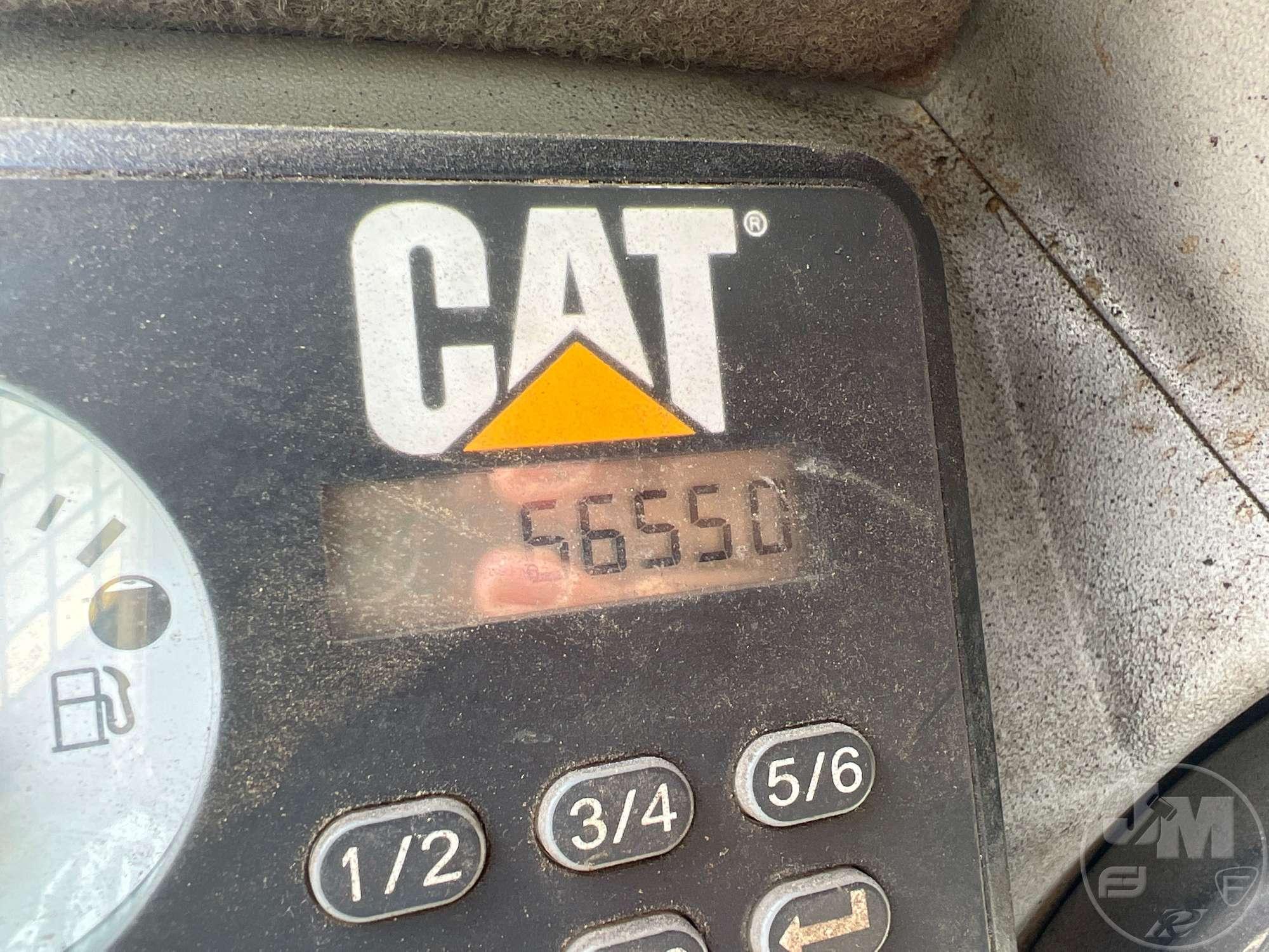 2014 CATERPILLAR 262D SKID STEER SN: CAT0262DEDTB01392