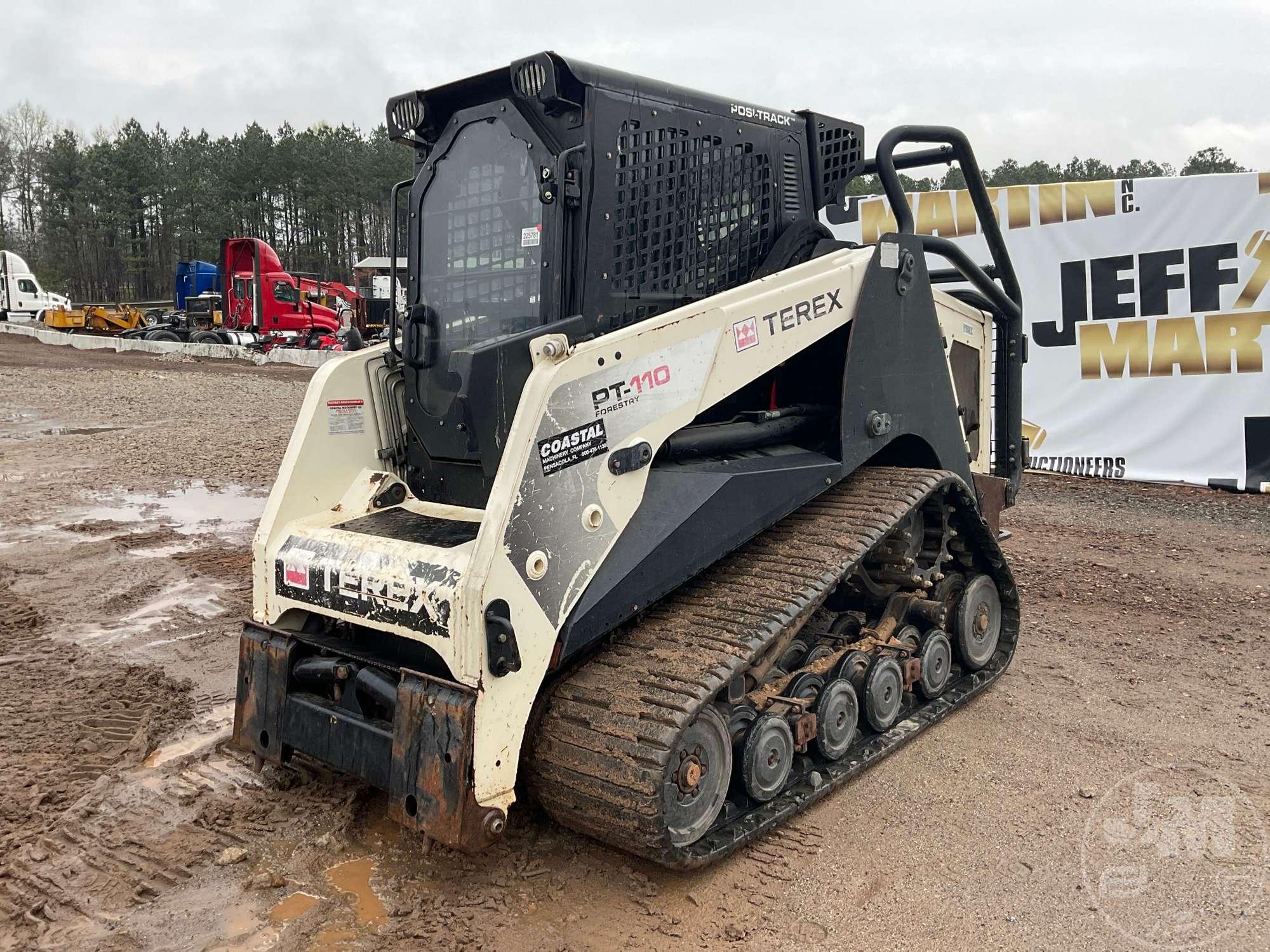 2015 TEREX MODEL PT110F MULTI TERRAIN LOADER SN: ASVPT110C5WF00601 CAB