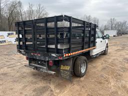 2017 FORD F-350 XL SINGLE AXLE CREW CAB FLATBED TRUCK VIN: 1FD8W3G60HEB24874