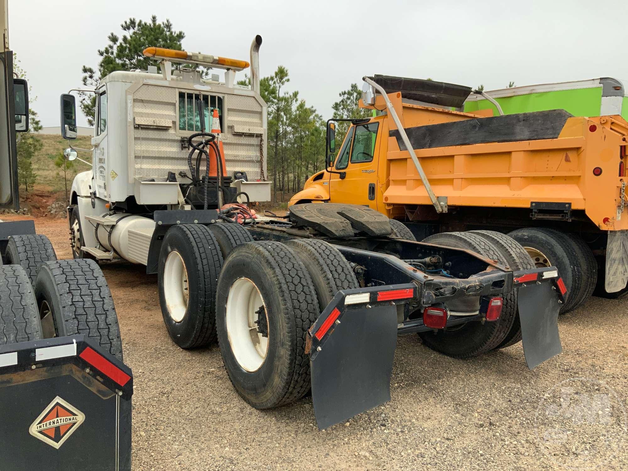 2009 FREIGHTLINER COLUMBIA VIN: 1FUJA6DR89DAC9403 T/A DAY CAB TRUCK TRACTOR