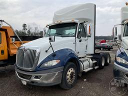 2014 INTERNATIONAL LF687 VIN: 1HSDJSJR0EH027853 T/A DAY CAB TRUCK TRACTOR