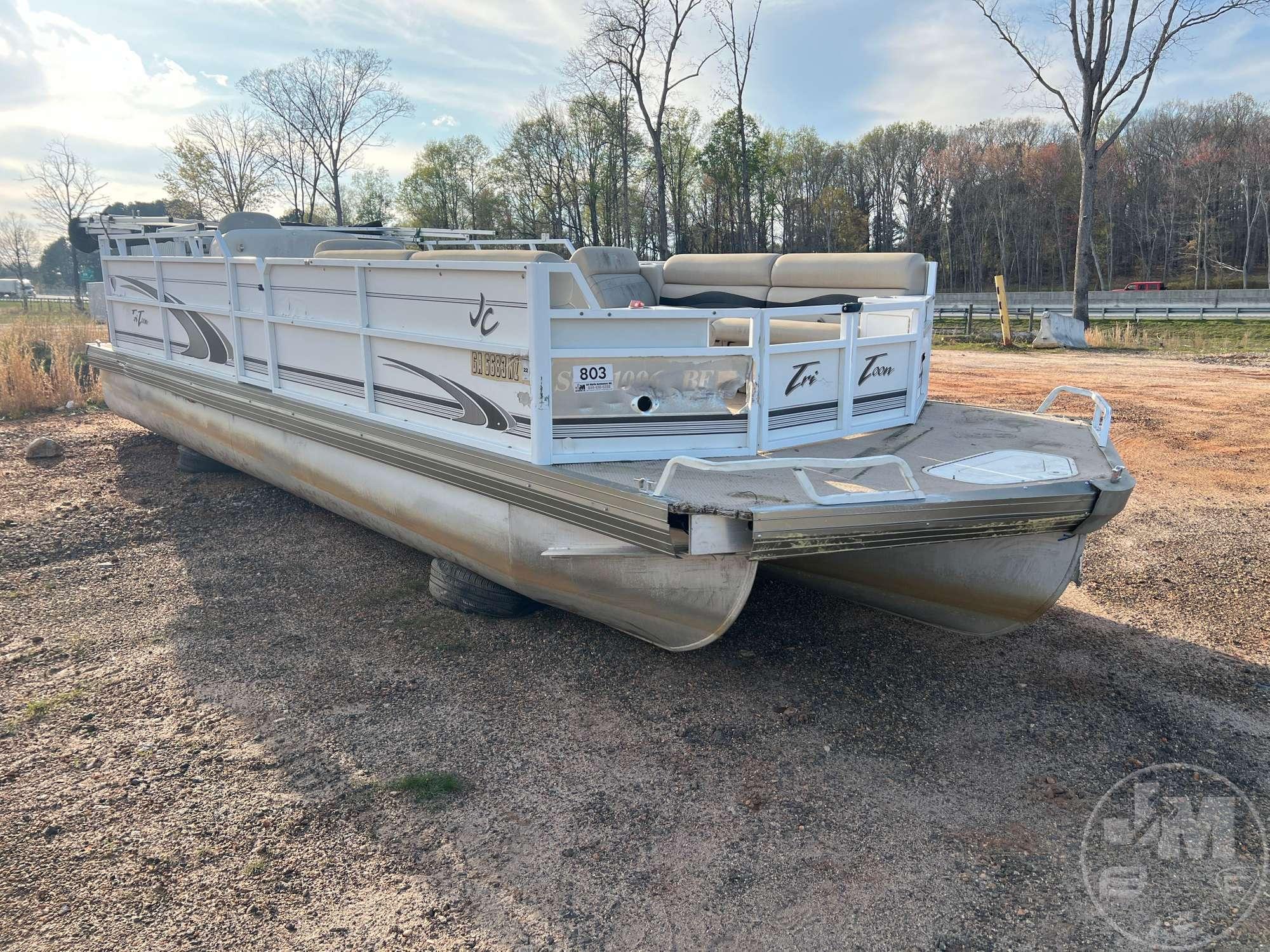 JC TRITOON VIN: BSV20110J899 PONTOON