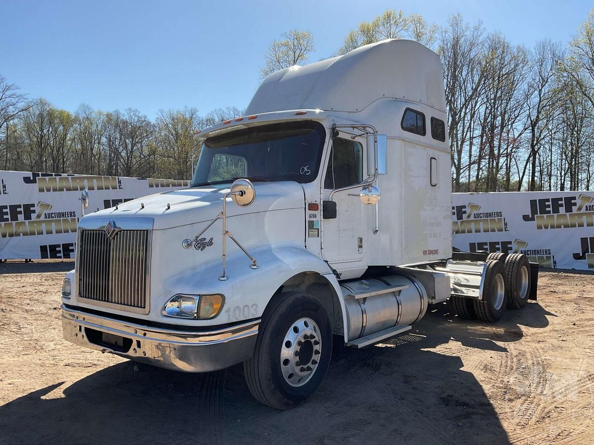 2005 INTERNATIONAL 9200I TANDEM AXLE TRUCK TRACTOR VIN: 2HSCEAPR85C042805