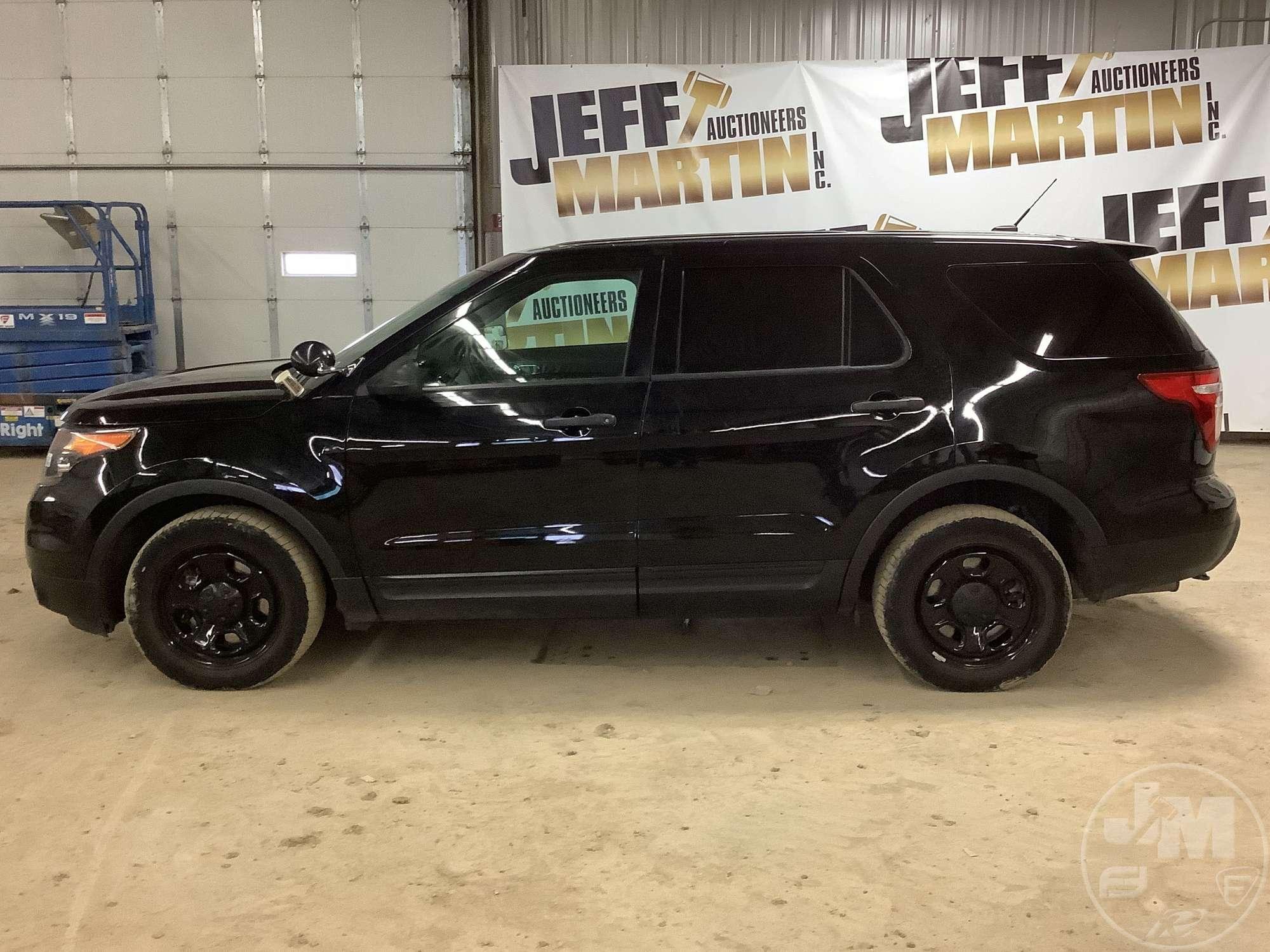 2013 FORD EXPLORER VIN: 1FM5K8AR2DGC15934 AWD SUV