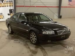 2002 VOLVO S80 VIN: YV1TS91D121263585 FWD SEDAN