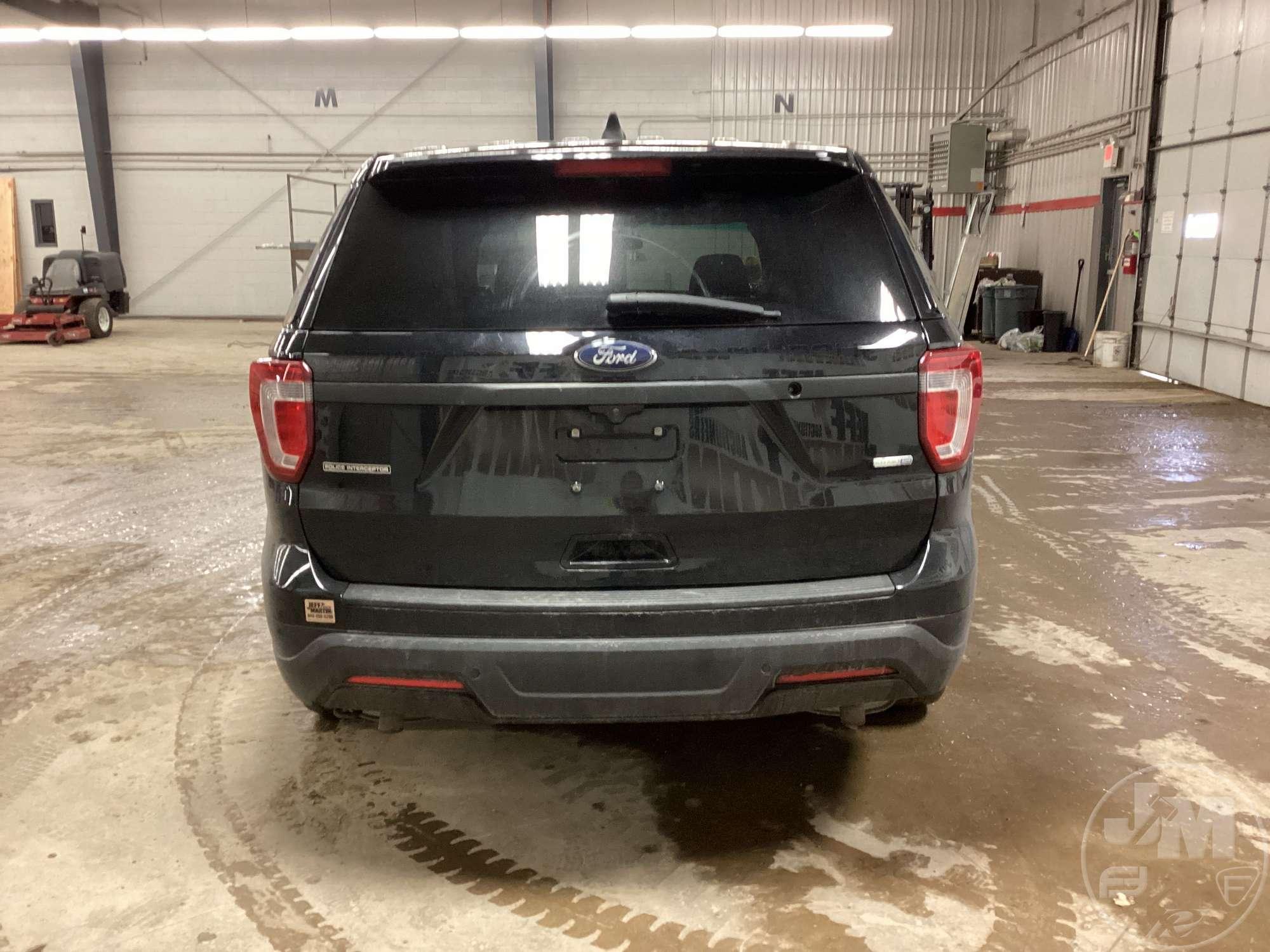 2018 FORD EXPLORER VIN: 1FM5K8AR9JGC75625 AWD SUV