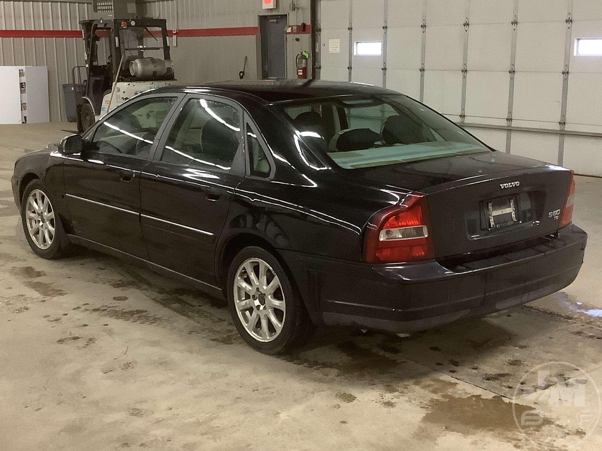 2002 VOLVO S80 VIN: YV1TS91D121263585 FWD SEDAN