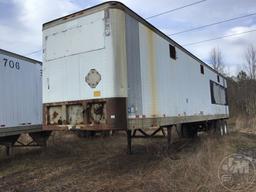 VAN TRAILER 43’......X96”...... VAN TRAILER