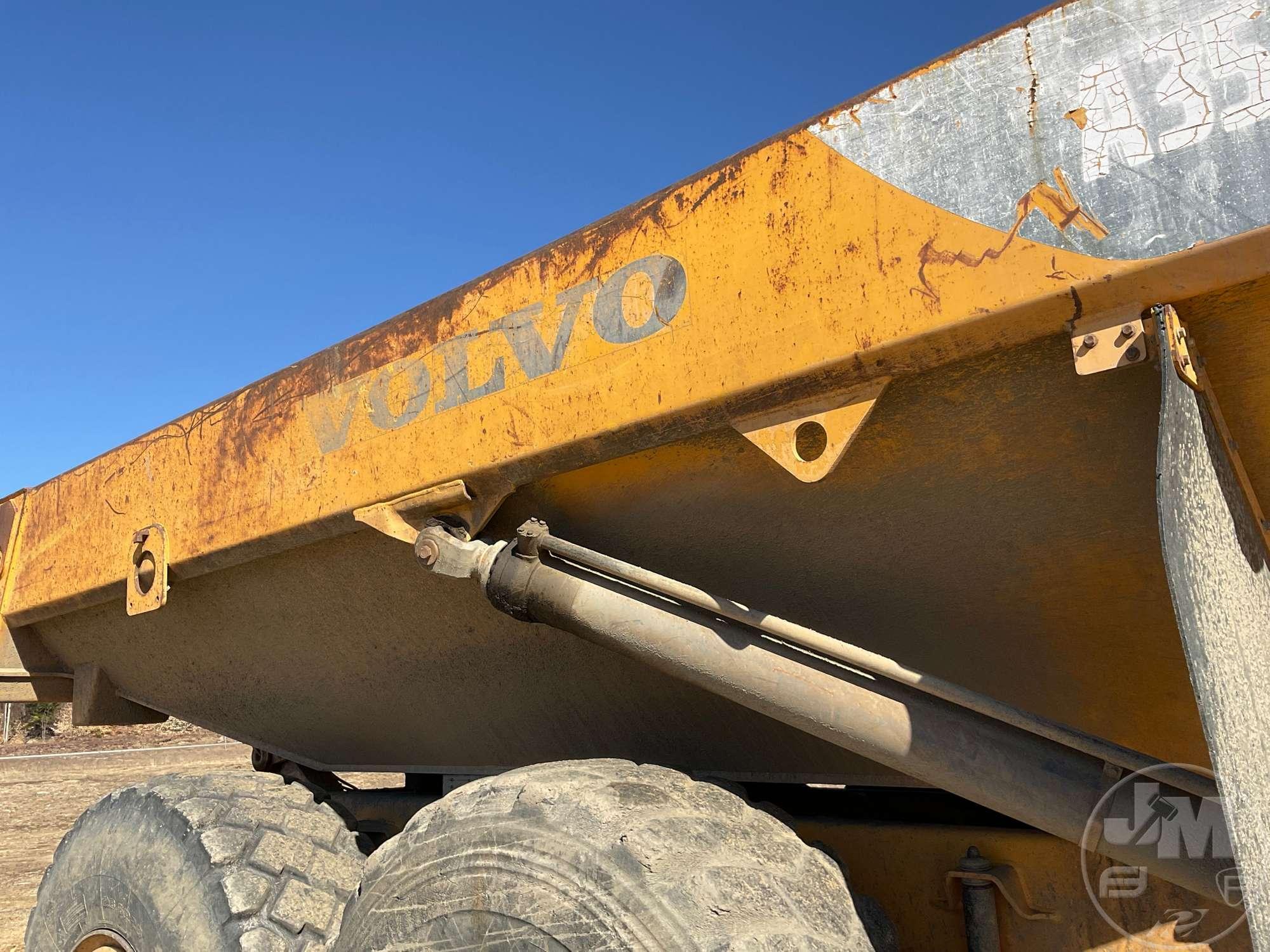 2003 VOLVO A35D ARTICULATED DUMP TRUCK SN: A35DV71048