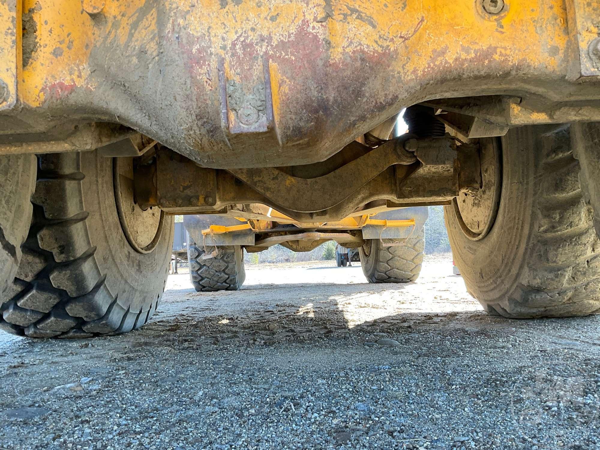 2003 VOLVO A35D ARTICULATED DUMP TRUCK SN: A35DV71048