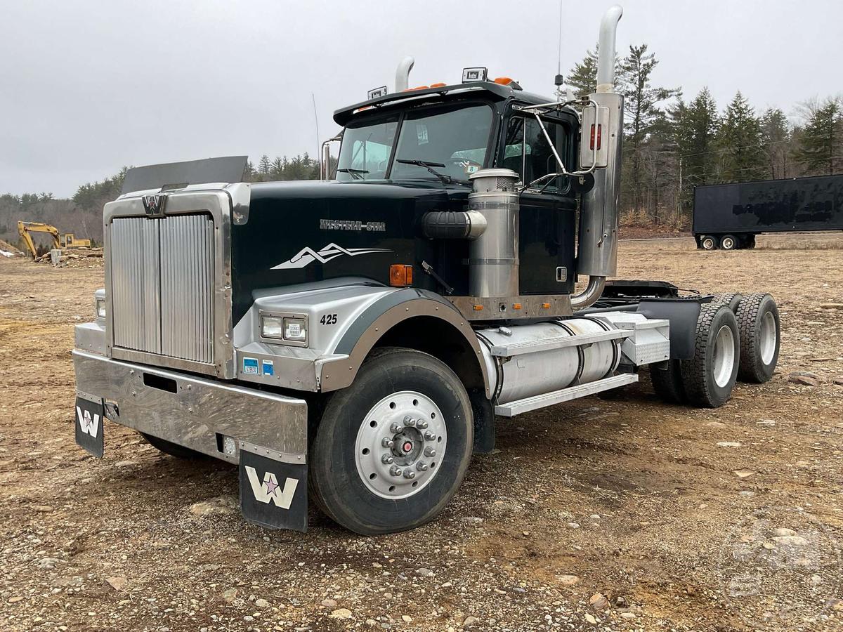 1996 WESTERN STAR 4964F TANDEM AXLE DAY CAB TRUCK TRACTOR VIN: 2WKPDCCH7TK942234