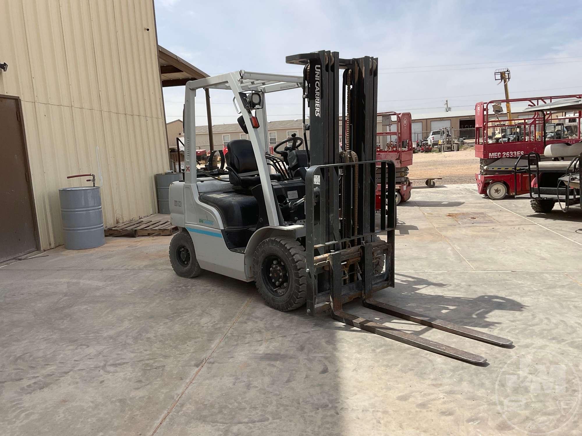 2020 UNICARRIERS AMERICAS MP1F2A25DV PNEUMATIC TIRE FORKLIFT SN: P1F2-9H25826