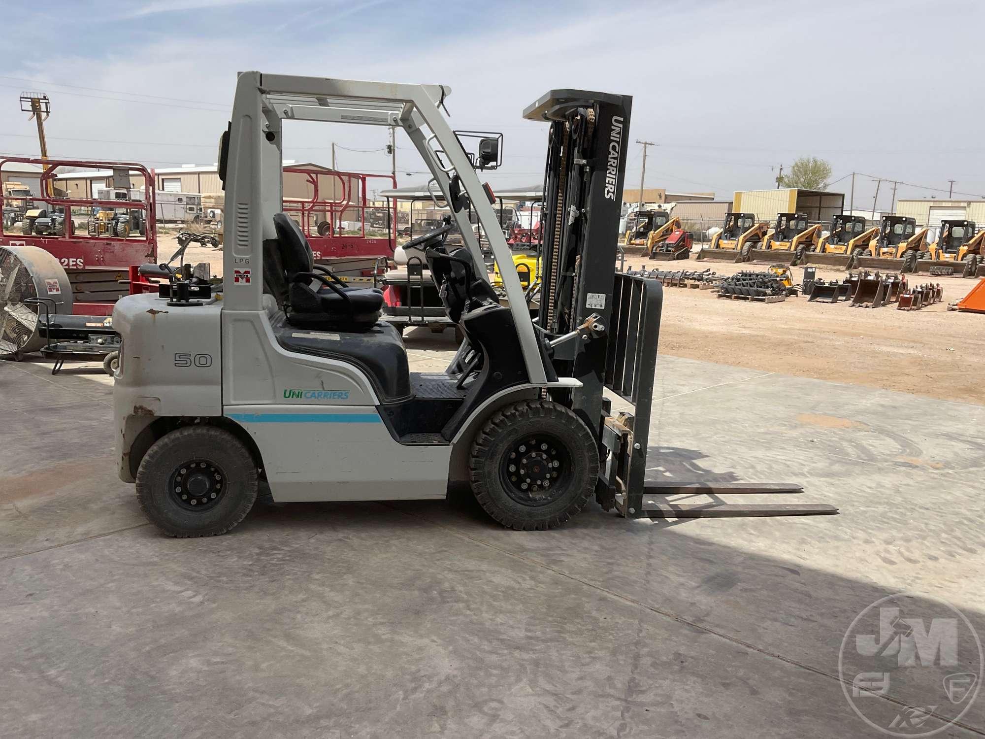 2020 UNICARRIERS AMERICAS MP1F2A25DV PNEUMATIC TIRE FORKLIFT SN: P1F2-9H25826