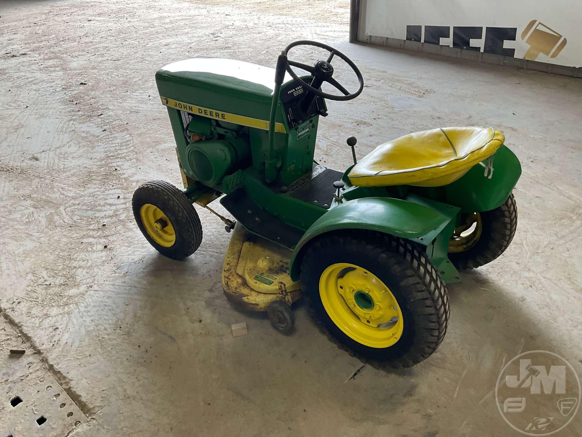 JOHN DEERE 110 RIDING MOWER SN: SNT111057812M