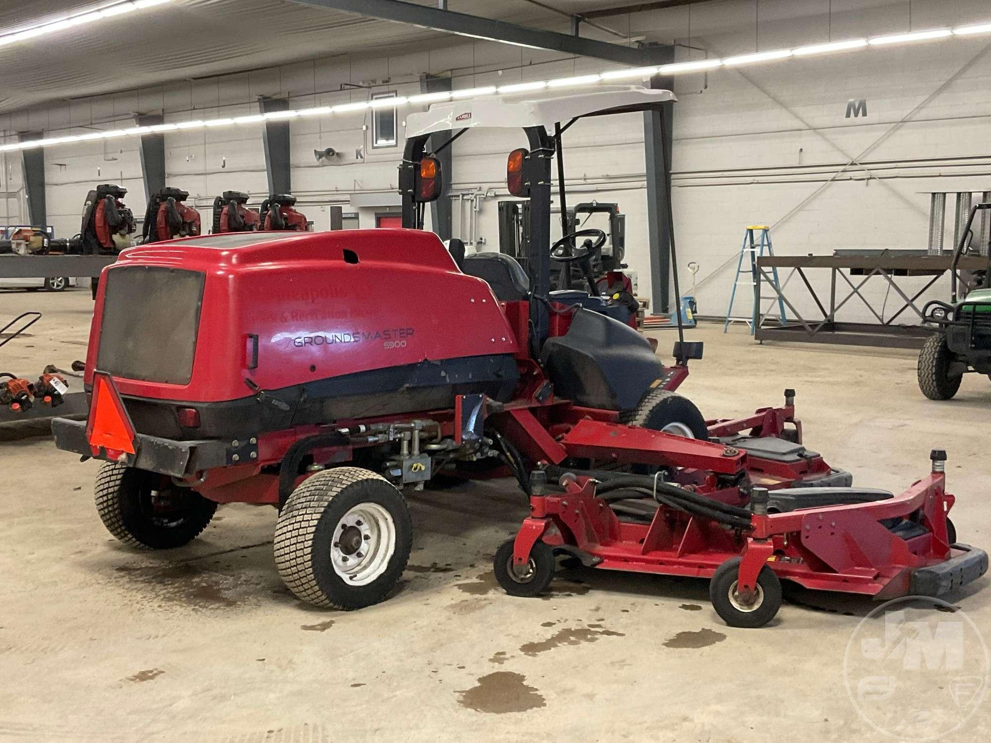 2015 TORO GROUNDSMASTER 5900D 4WD ROTARY FAIRWAY MOWER SN: 315000250