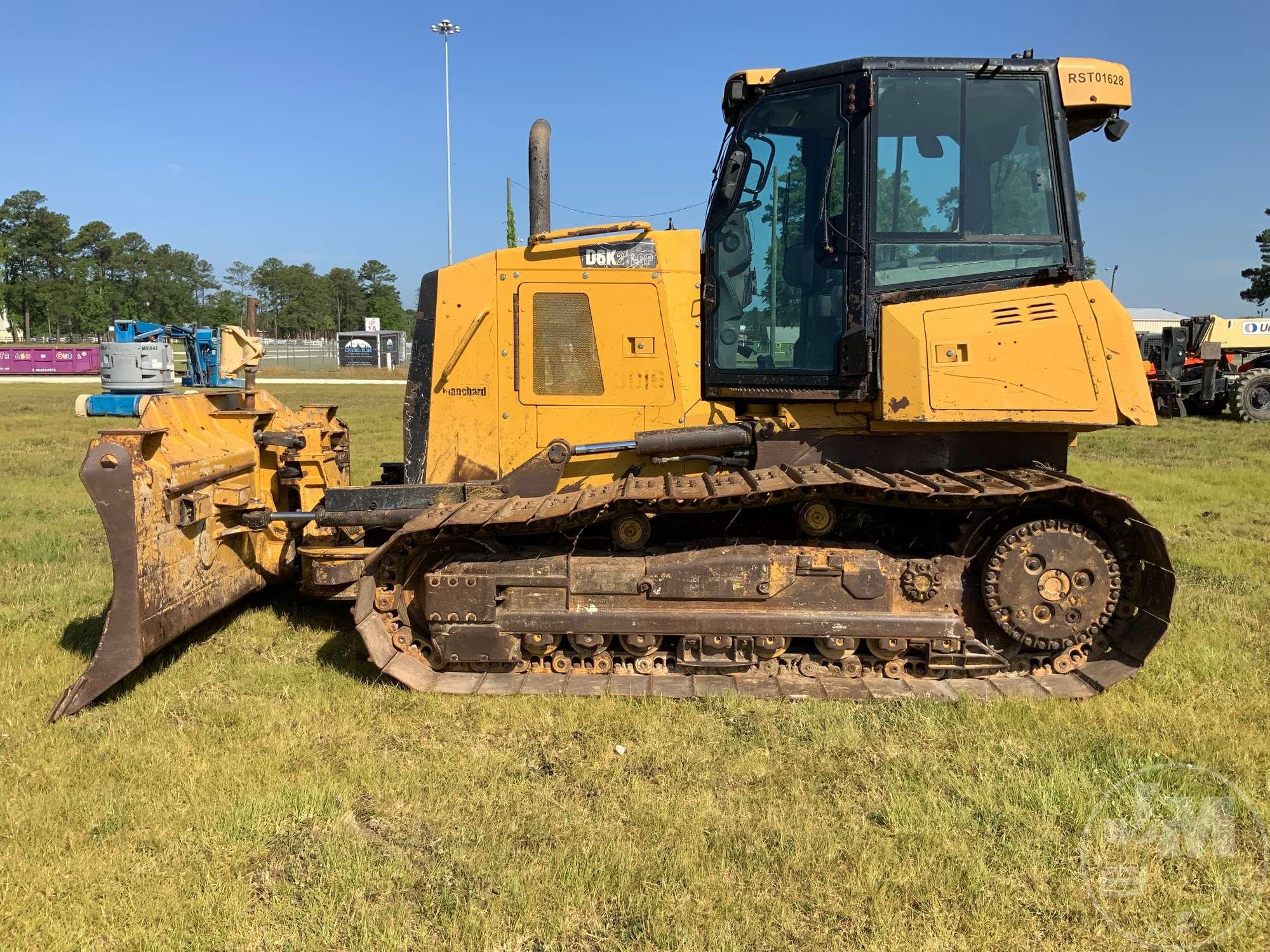 2015 CATERPILLAR D6K2 LGP CRAWLER TRACTOR SN: RST01628