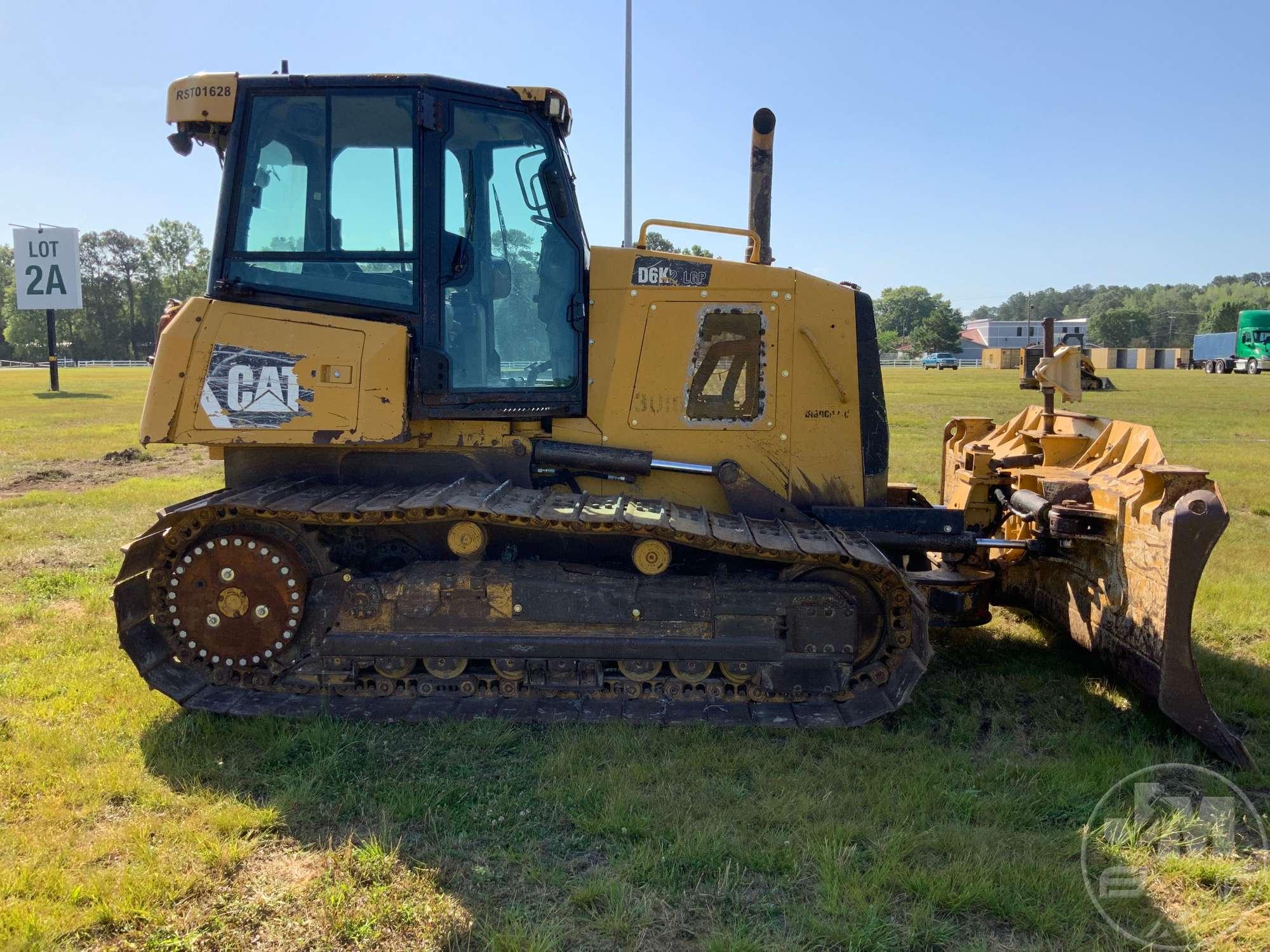 2015 CATERPILLAR D6K2 LGP CRAWLER TRACTOR SN: RST01628