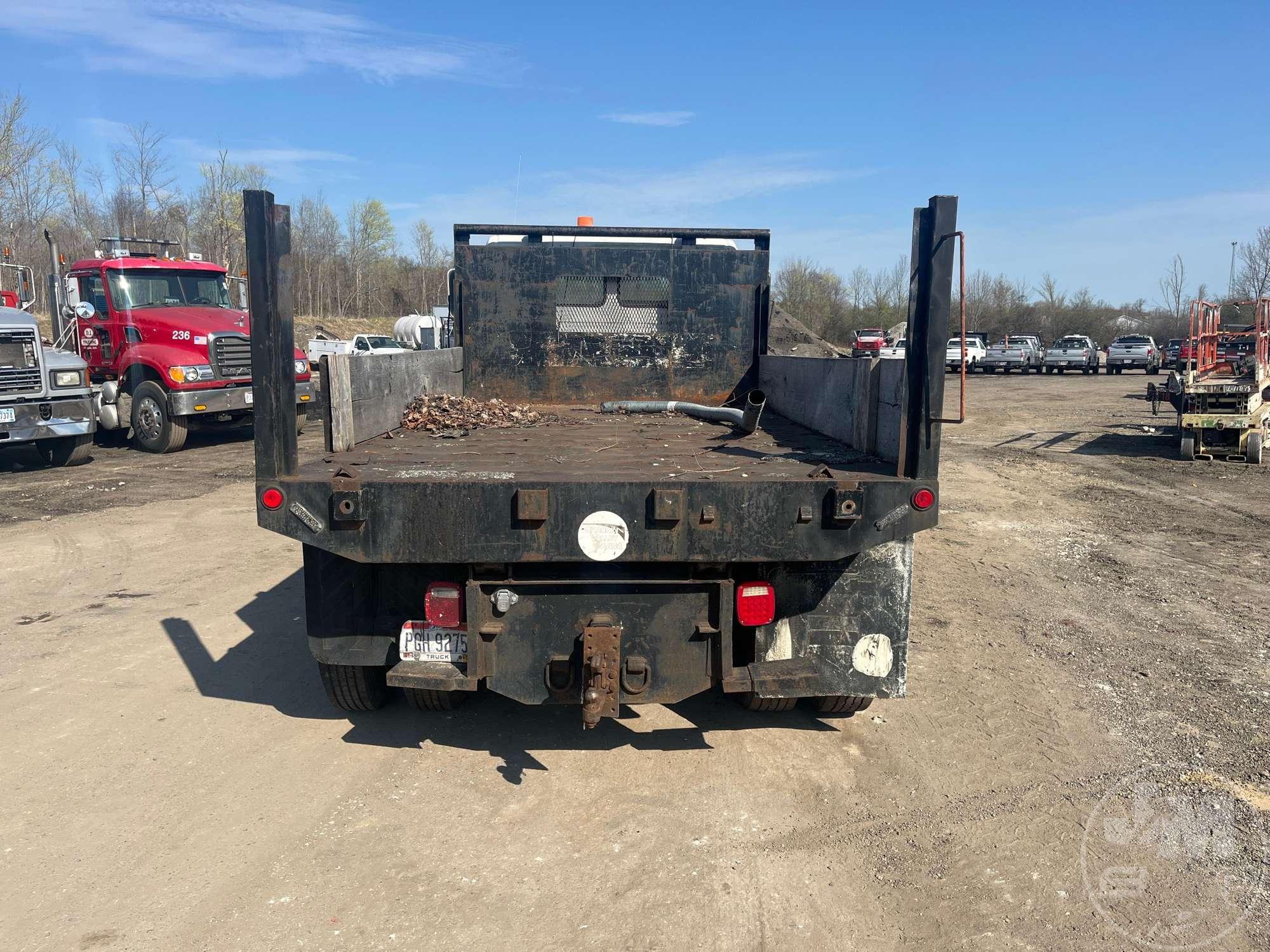 1999 FREIGHTLINER FL60 VIN: 1FV3GJBC7XHB13985 FLATBED