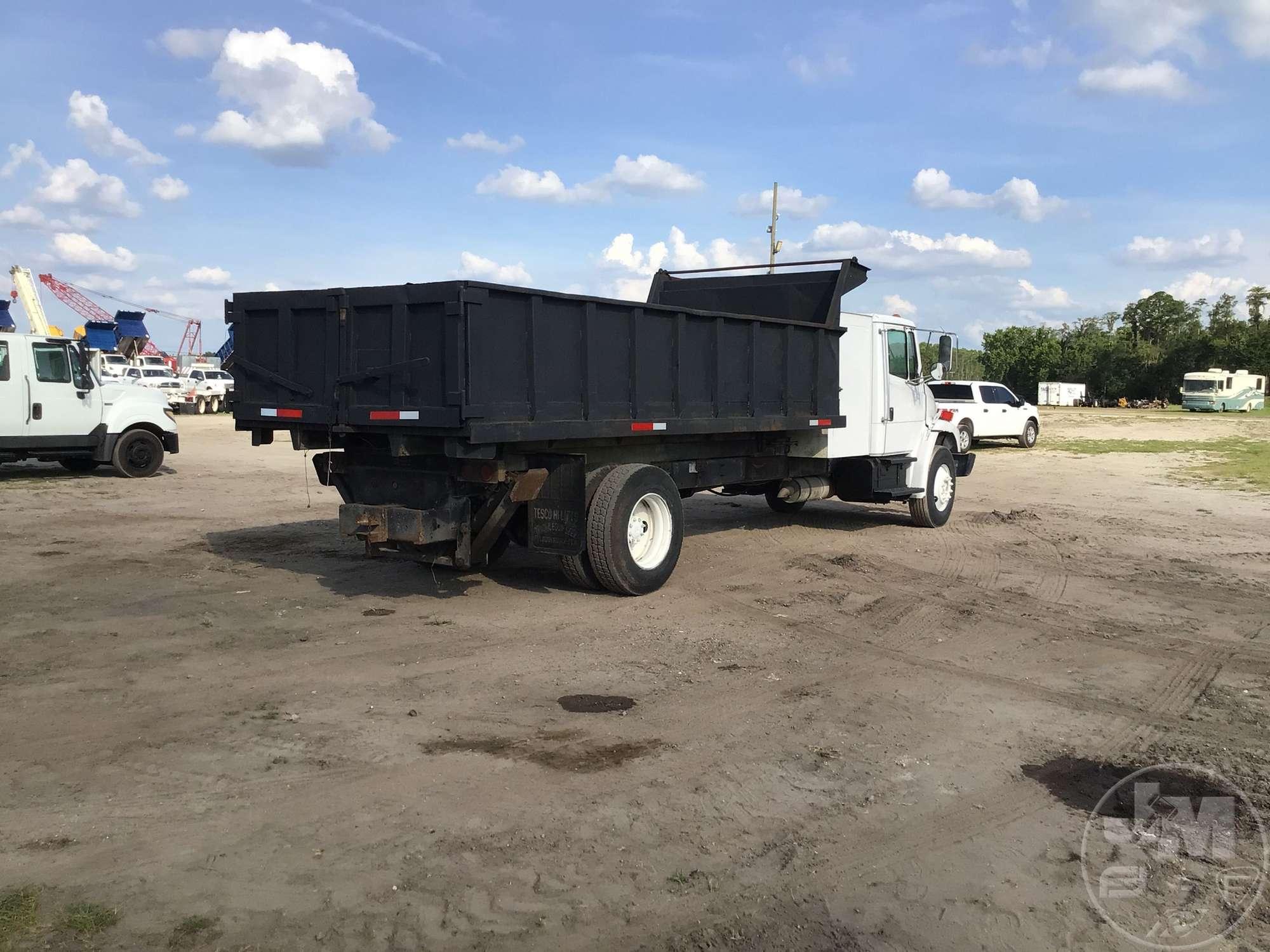 1998 FREIGHTLINER FL70 SINGLE AXLE DUMP TRUCK VIN: 1FV6HFAA3WH843654