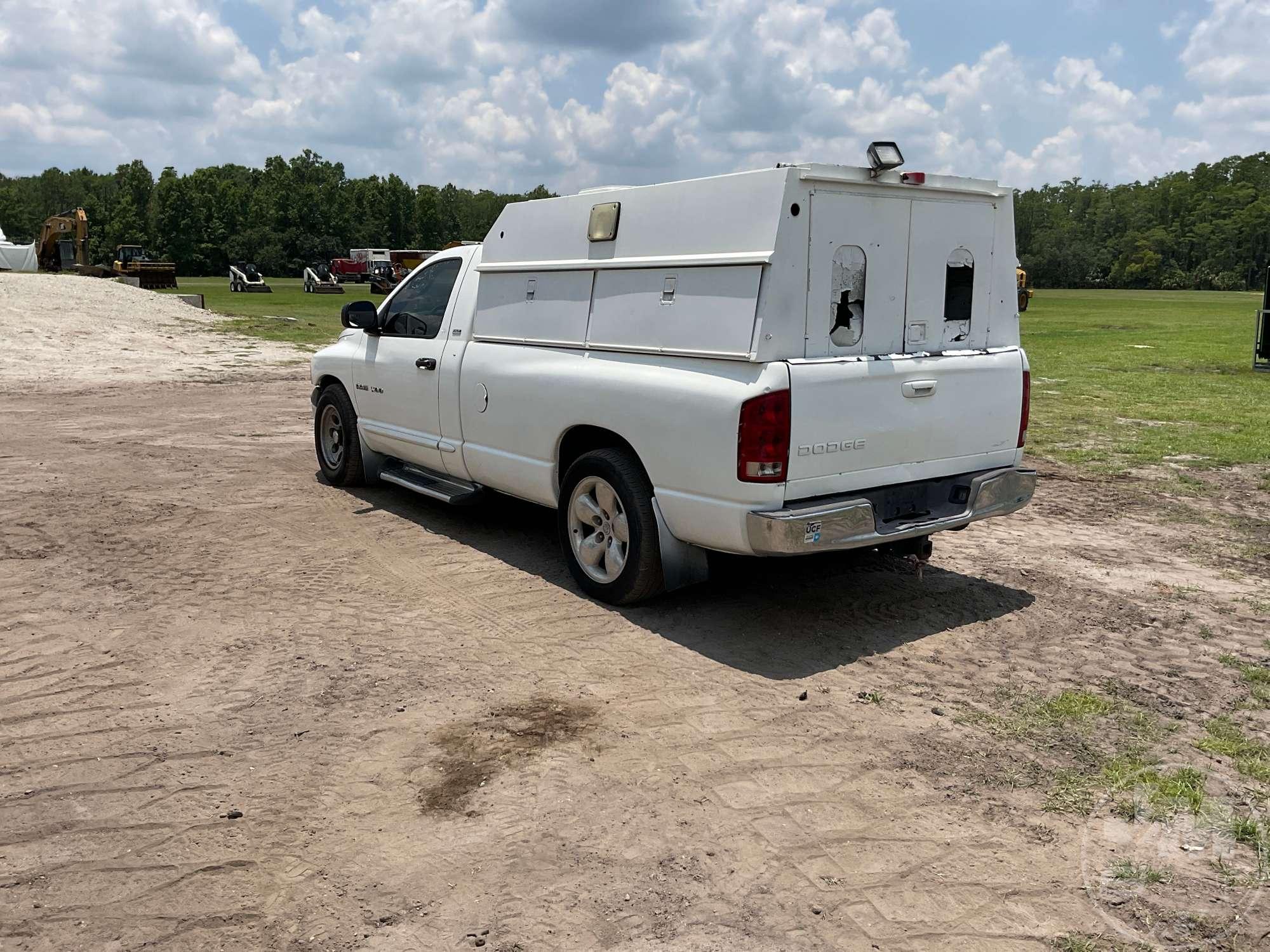 2002 DODGE RAM S/A UTILITY TRUCK VIN: 1D7HA16N52J201355