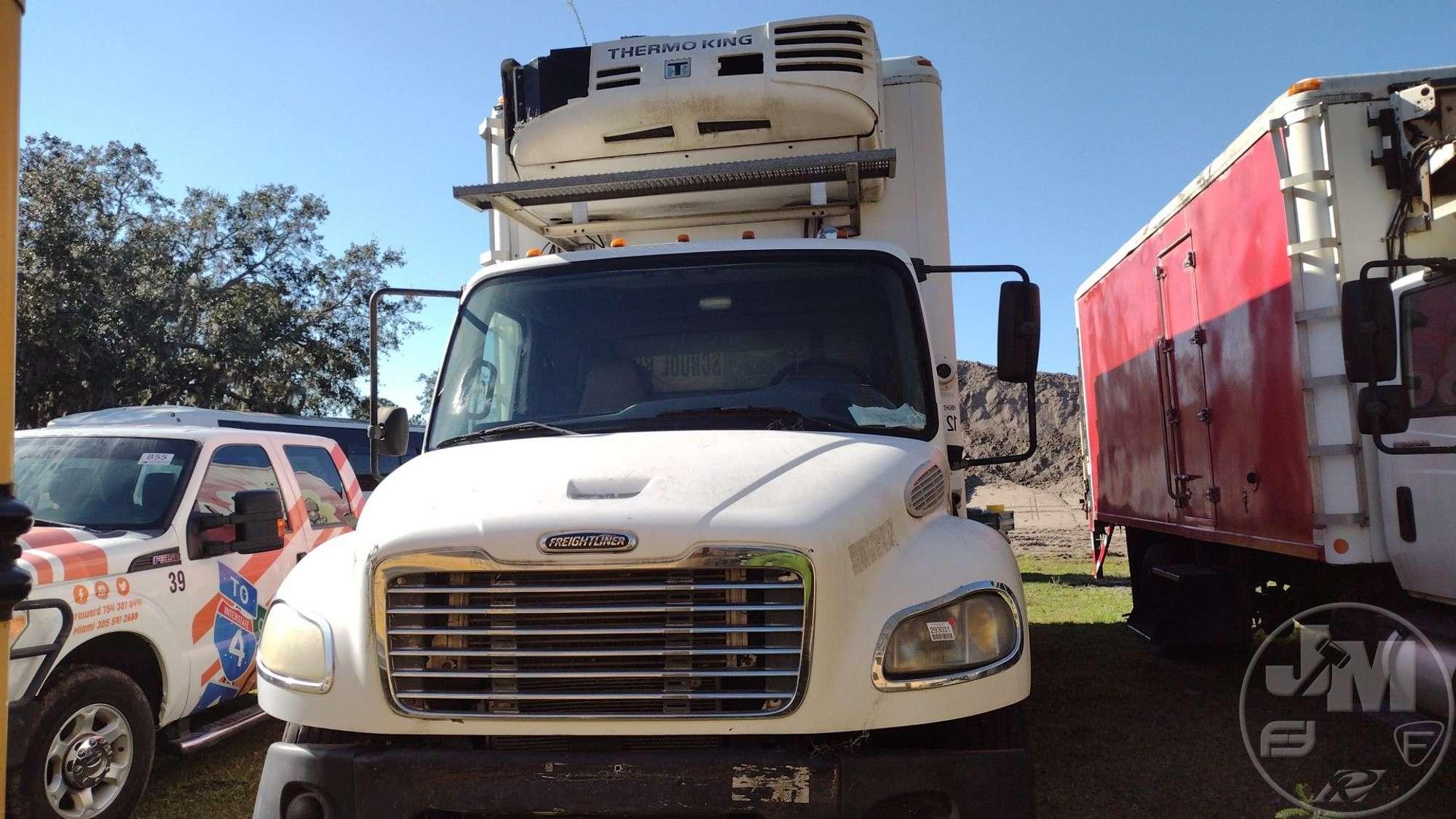 2004 FREIGHTLINER M2 VIN: 1FVACXAK64HM33242 SINGLE AXLE VAN TRUCK