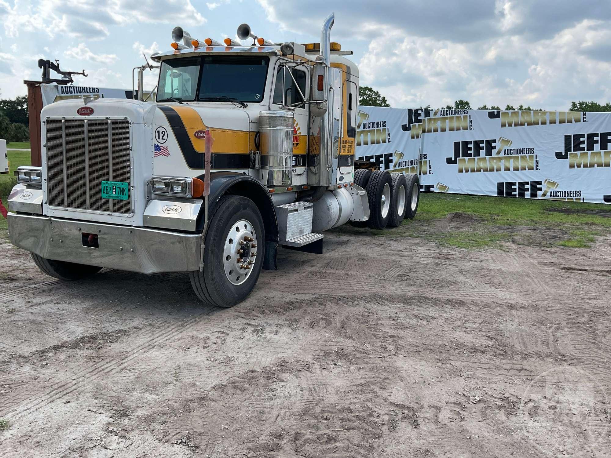 2002 PETERBILT 379 TRI AXLE TRUCK TRACTOR VIN: 1XP5P4EX12N580250