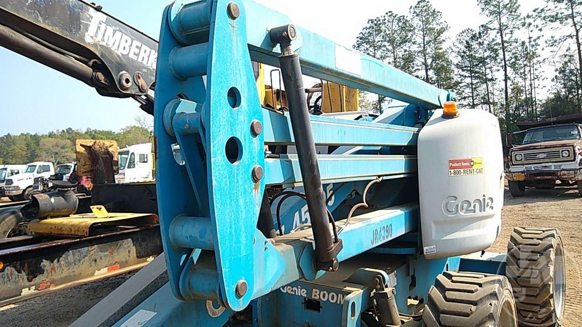 2011 GENIE Z45 AERIAL LIFTS SN: Z452511A-41885